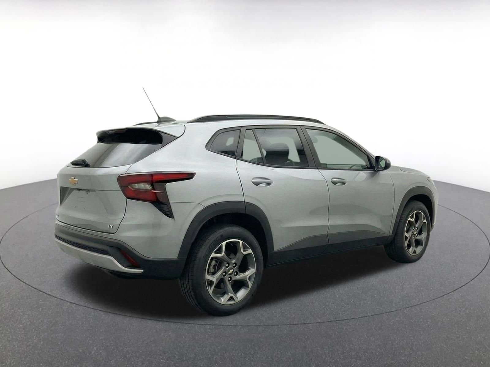 Thumbnail: 2025 Chevrolet Trax - 7
