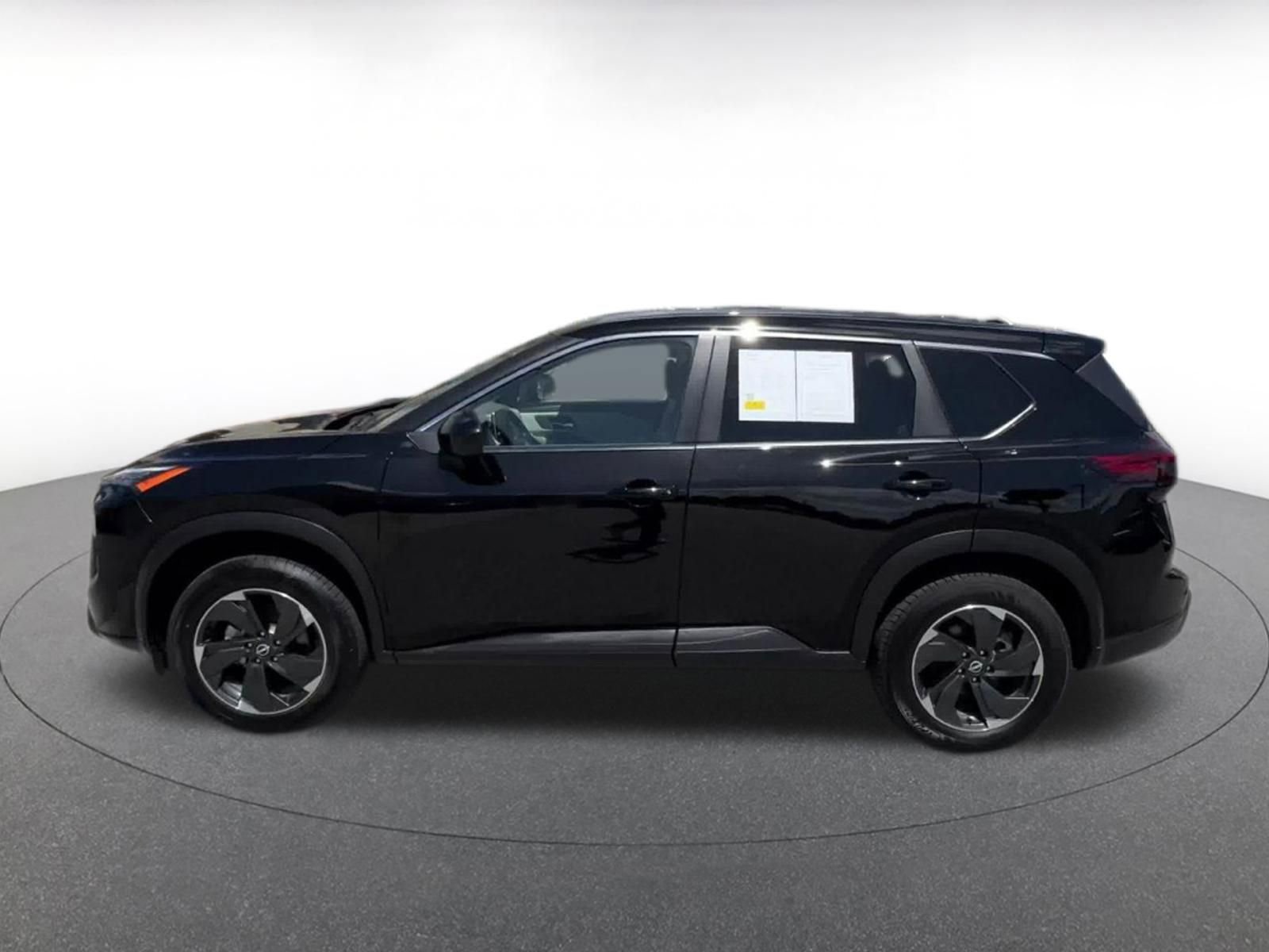 Thumbnail: 2025 Nissan Rogue - 9