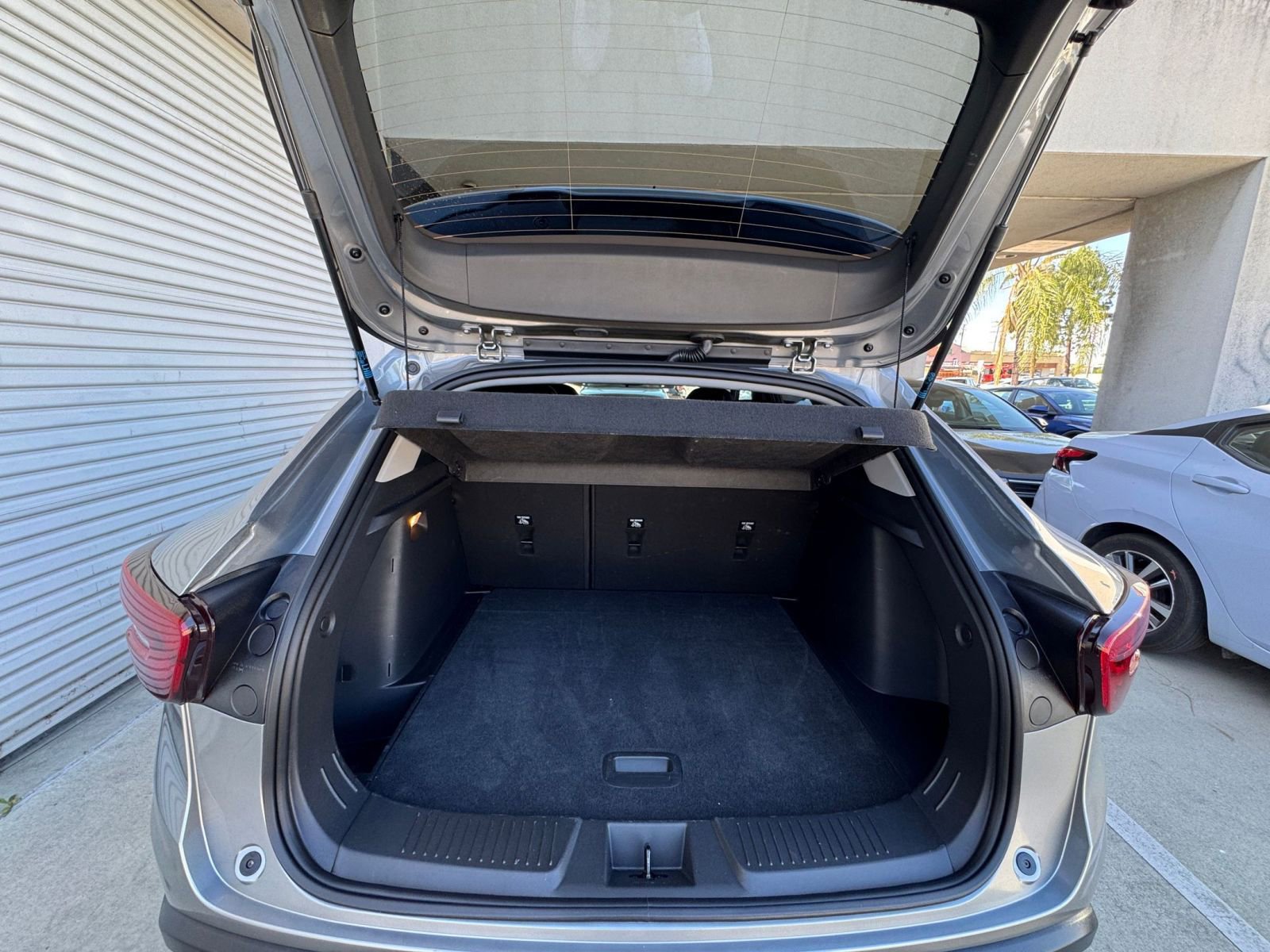 Thumbnail: 2025 Chevrolet Trax - 31