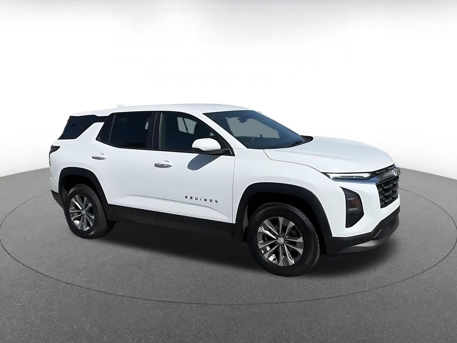 Thumbnail: 2025 Chevrolet Equinox - 2