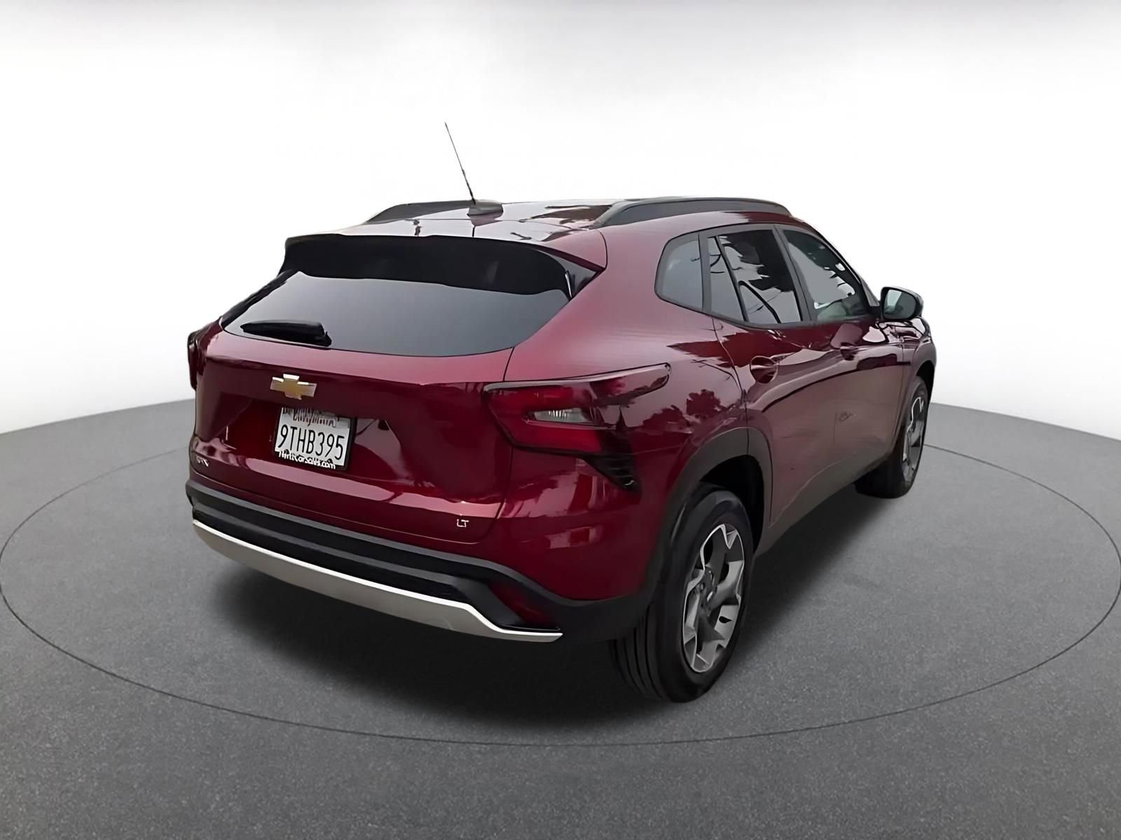 Thumbnail: 2025 Chevrolet Trax - 14