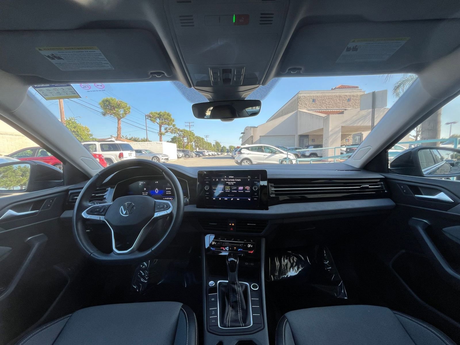 Thumbnail: 2025 Volkswagen Jetta - 33