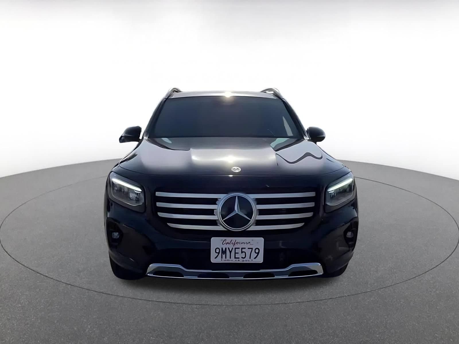 Thumbnail: 2025 Mercedes-Benz GLB - 4