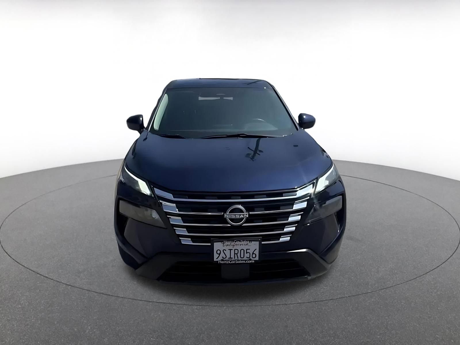 Thumbnail: 2025 Nissan Rogue - 4