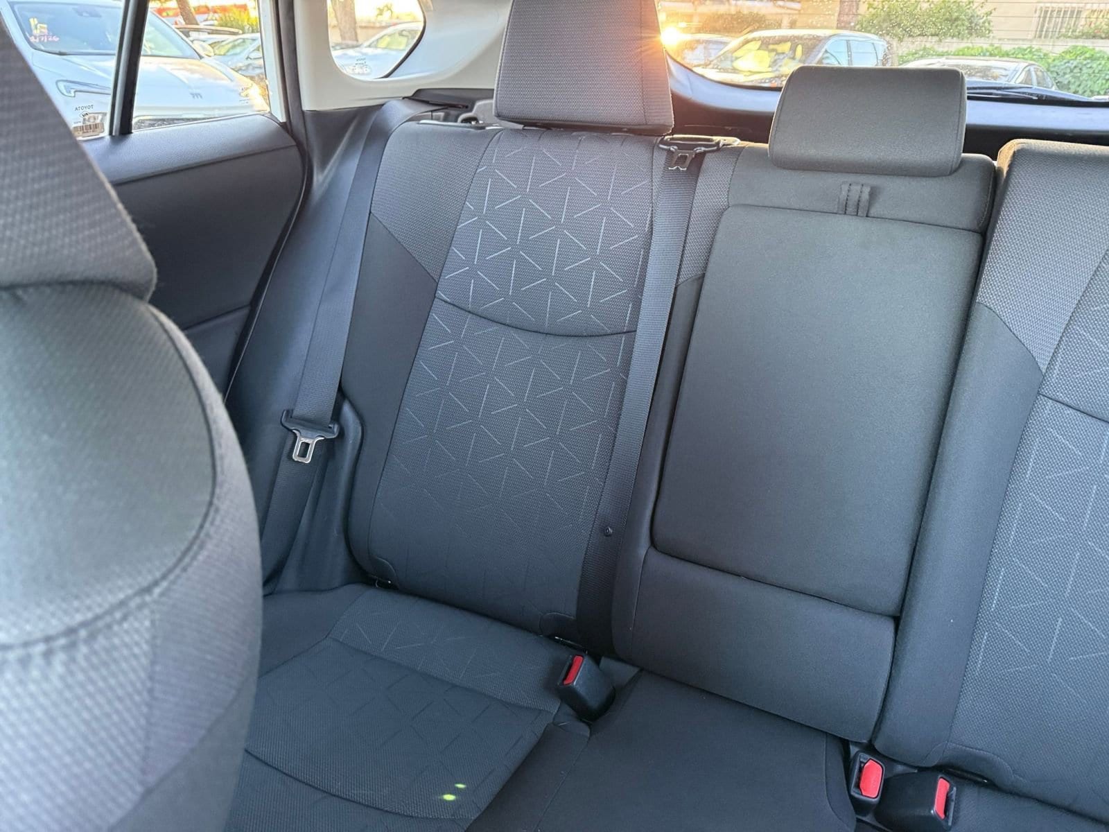 Thumbnail: 2025 Toyota RAV4 - 35