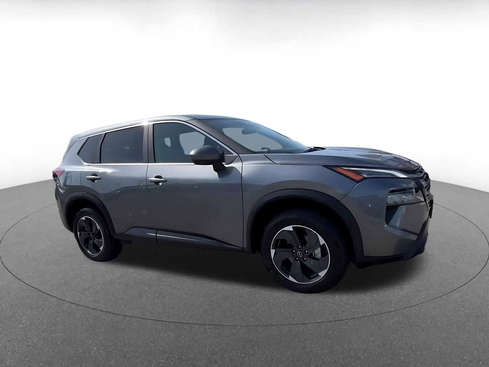 Thumbnail: 2025 Nissan Rogue - 2