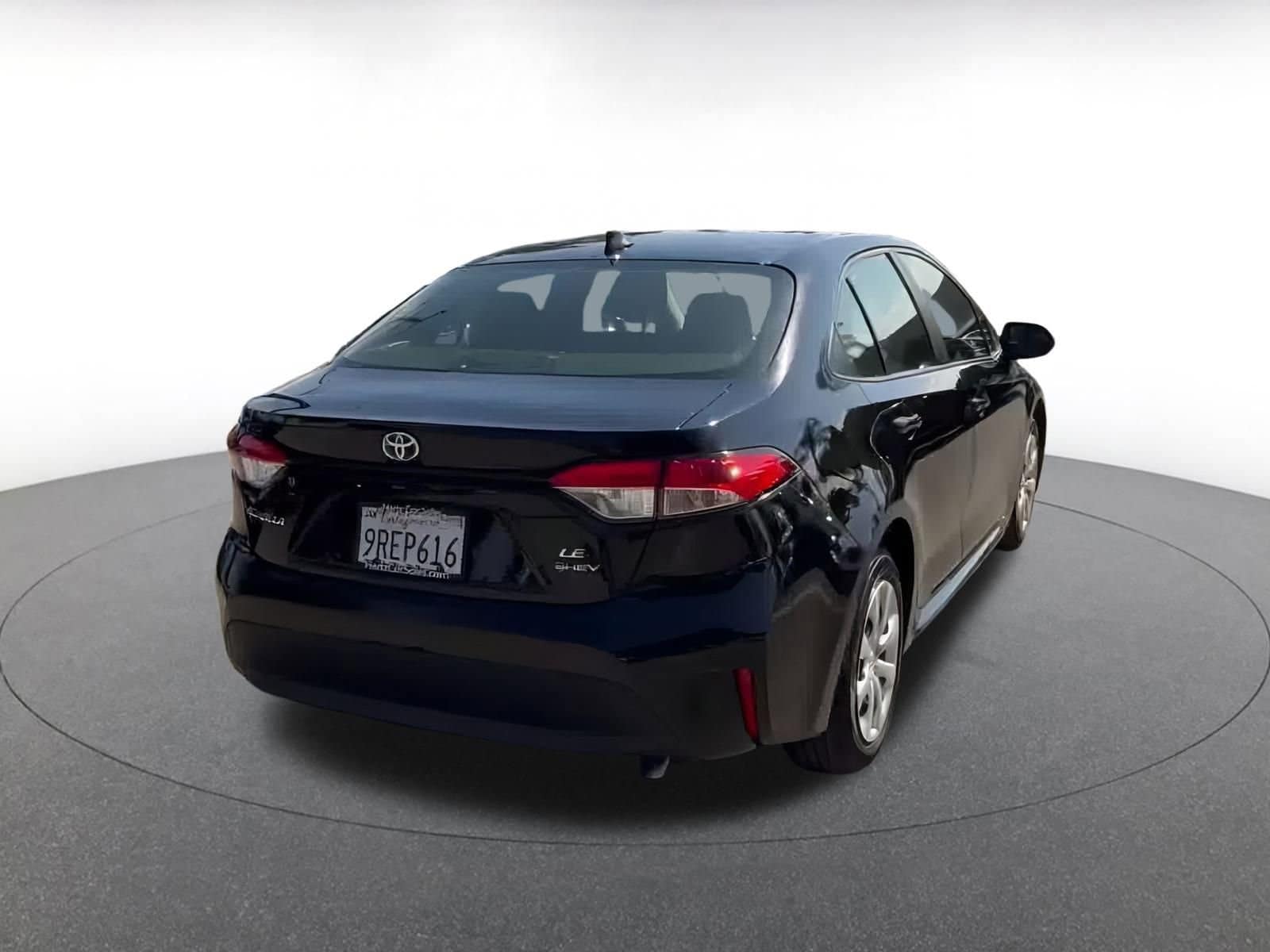 Thumbnail: 2025 Toyota Corolla - 11