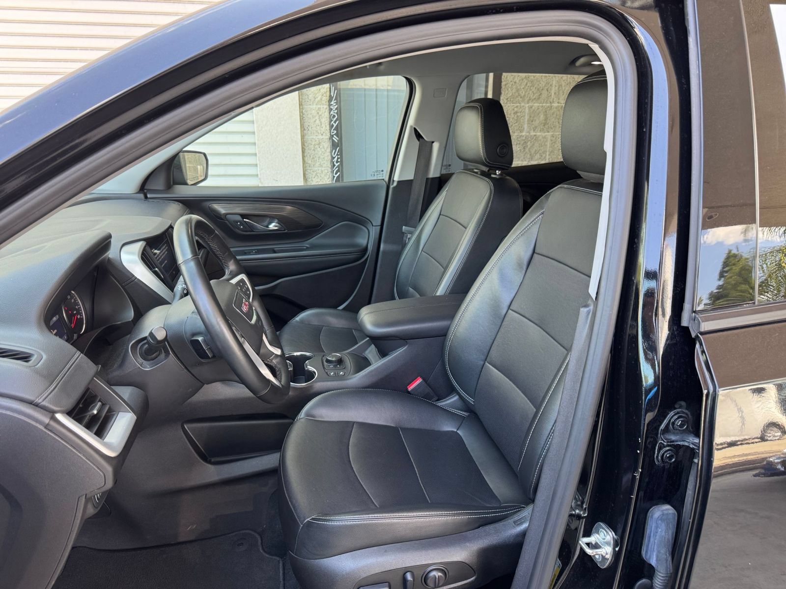 Thumbnail: 2024 GMC Terrain - 25