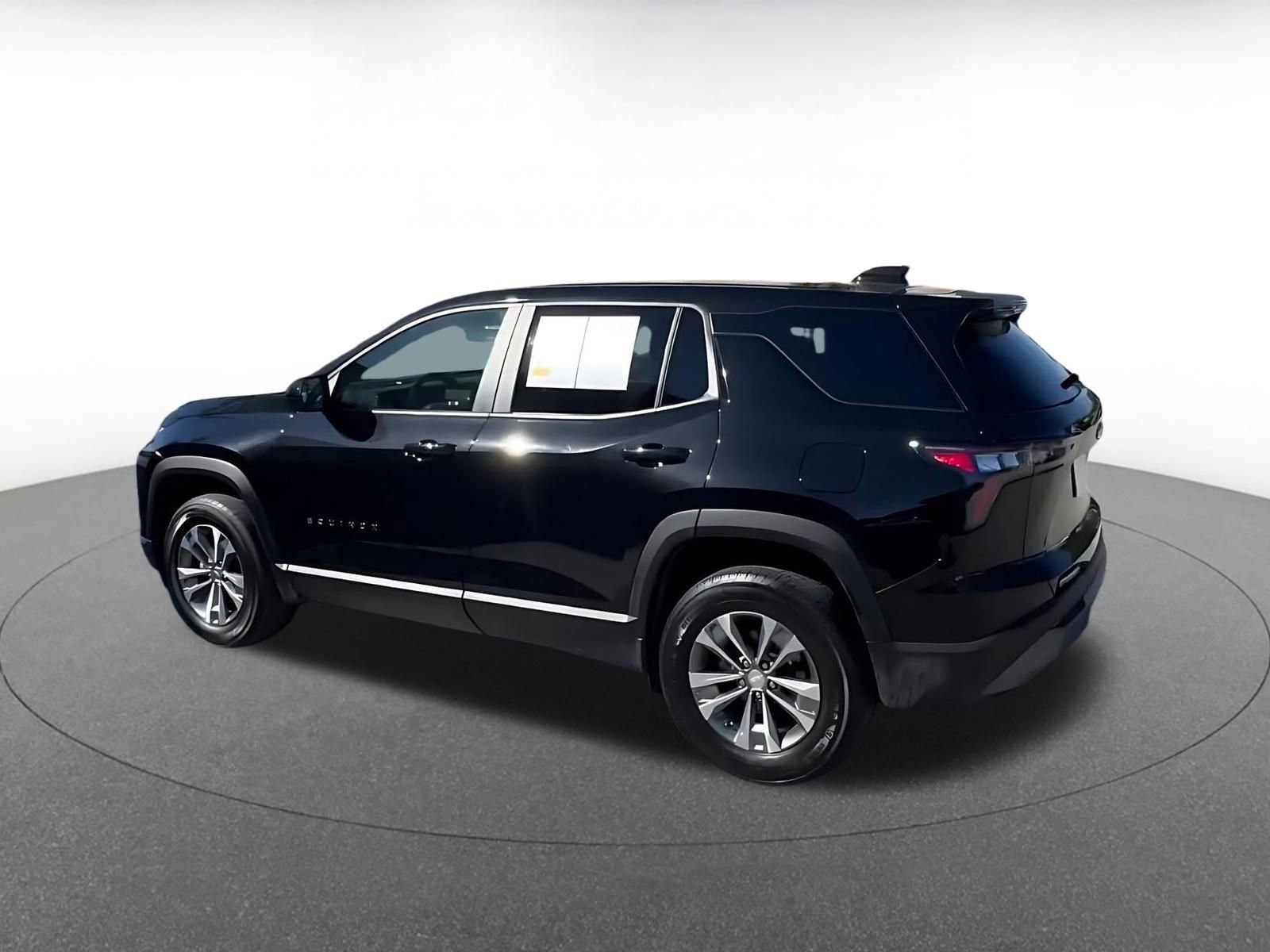 Thumbnail: 2025 Chevrolet Equinox - 10