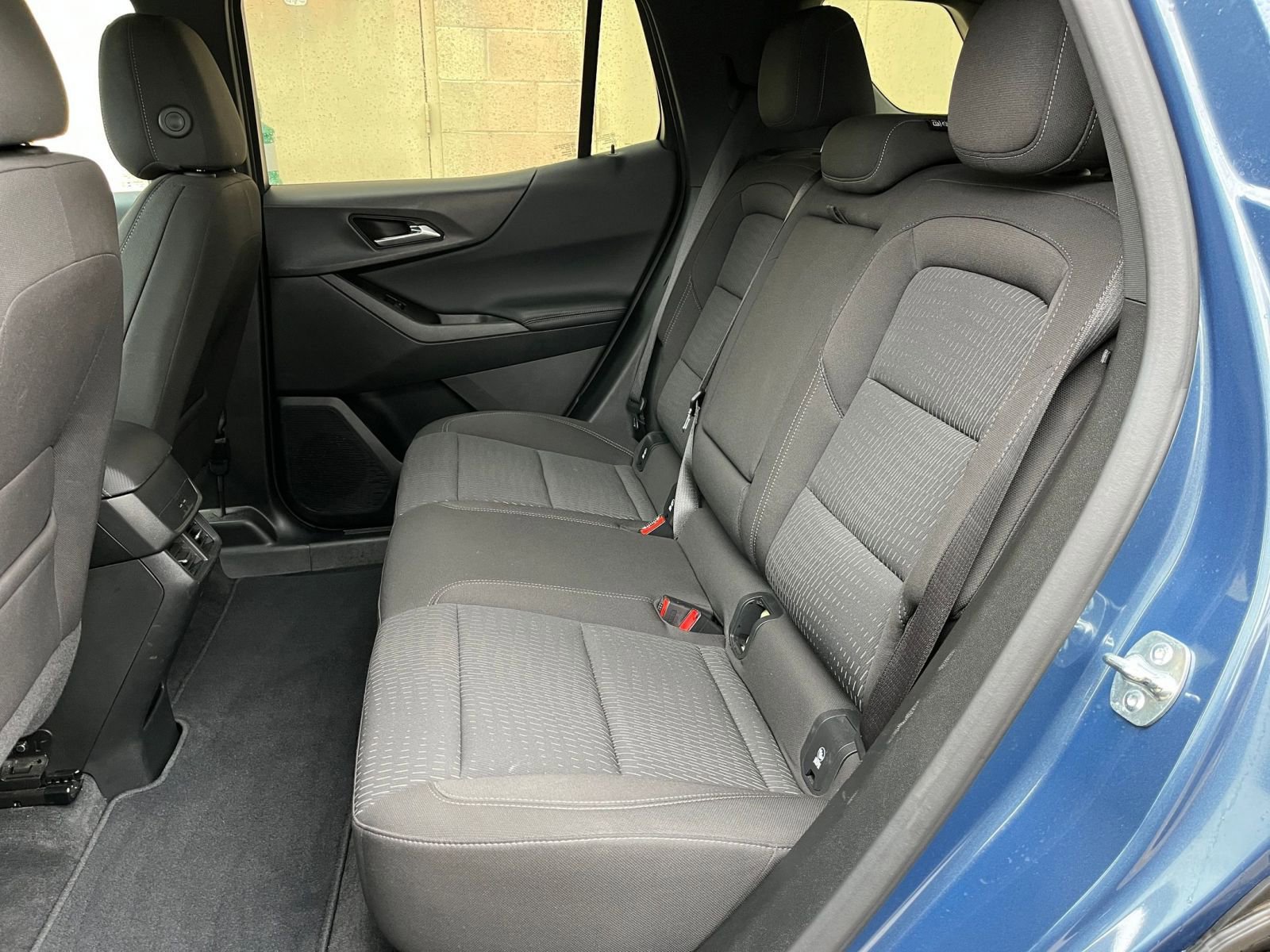 Thumbnail: 2025 Chevrolet Equinox - 25