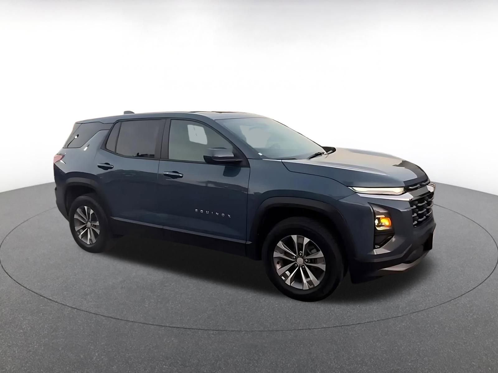 Thumbnail: 2025 Chevrolet Equinox - 2