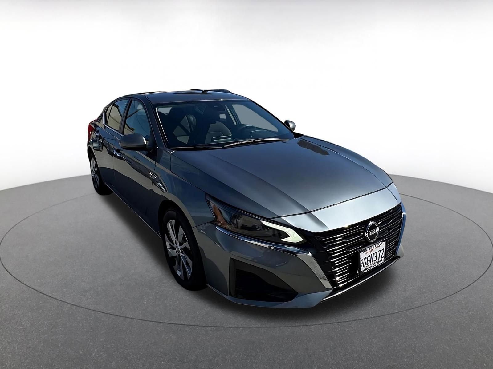 Thumbnail: 2023 Nissan Altima - 1