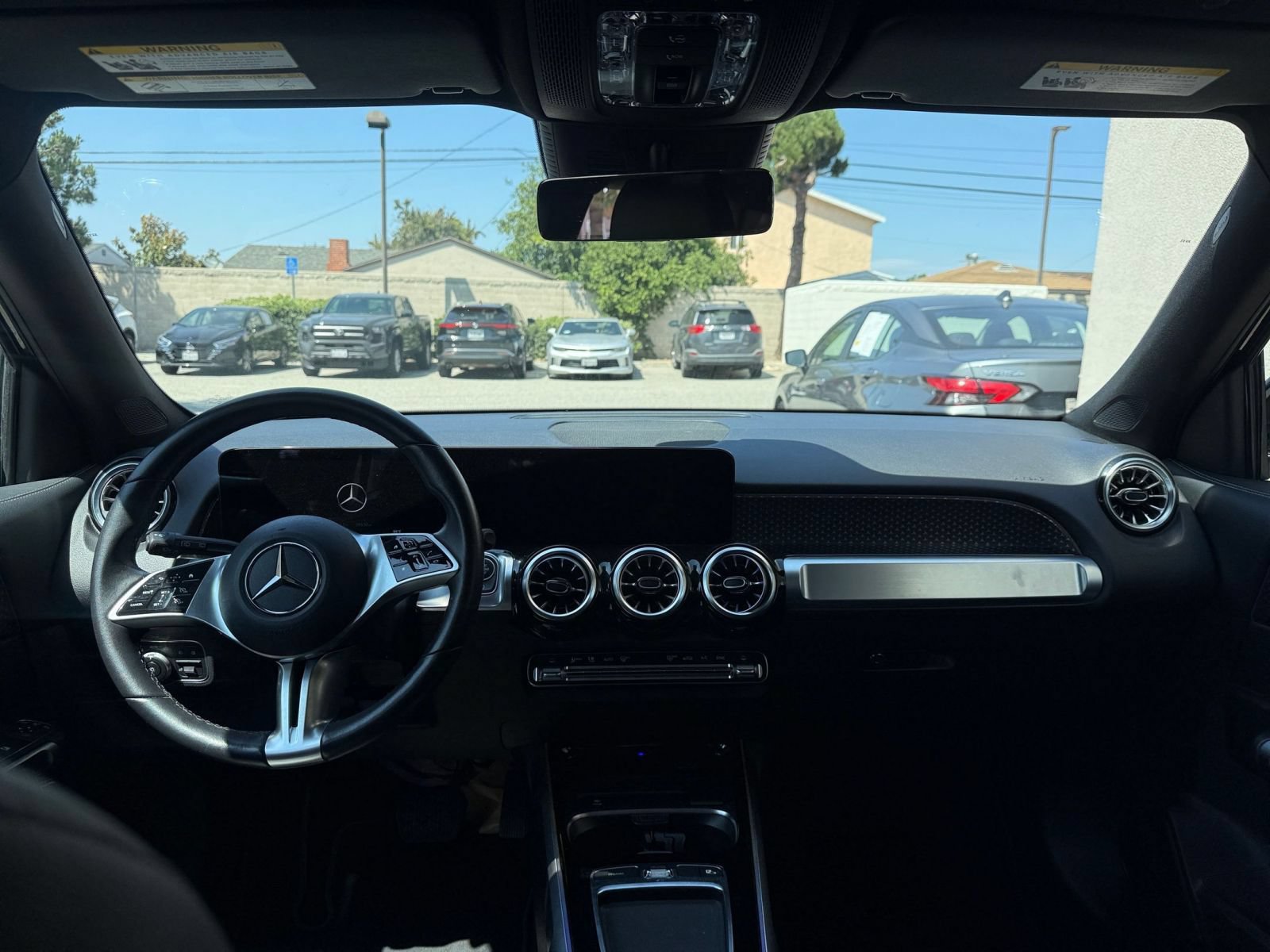 Thumbnail: 2025 Mercedes-Benz GLB - 32