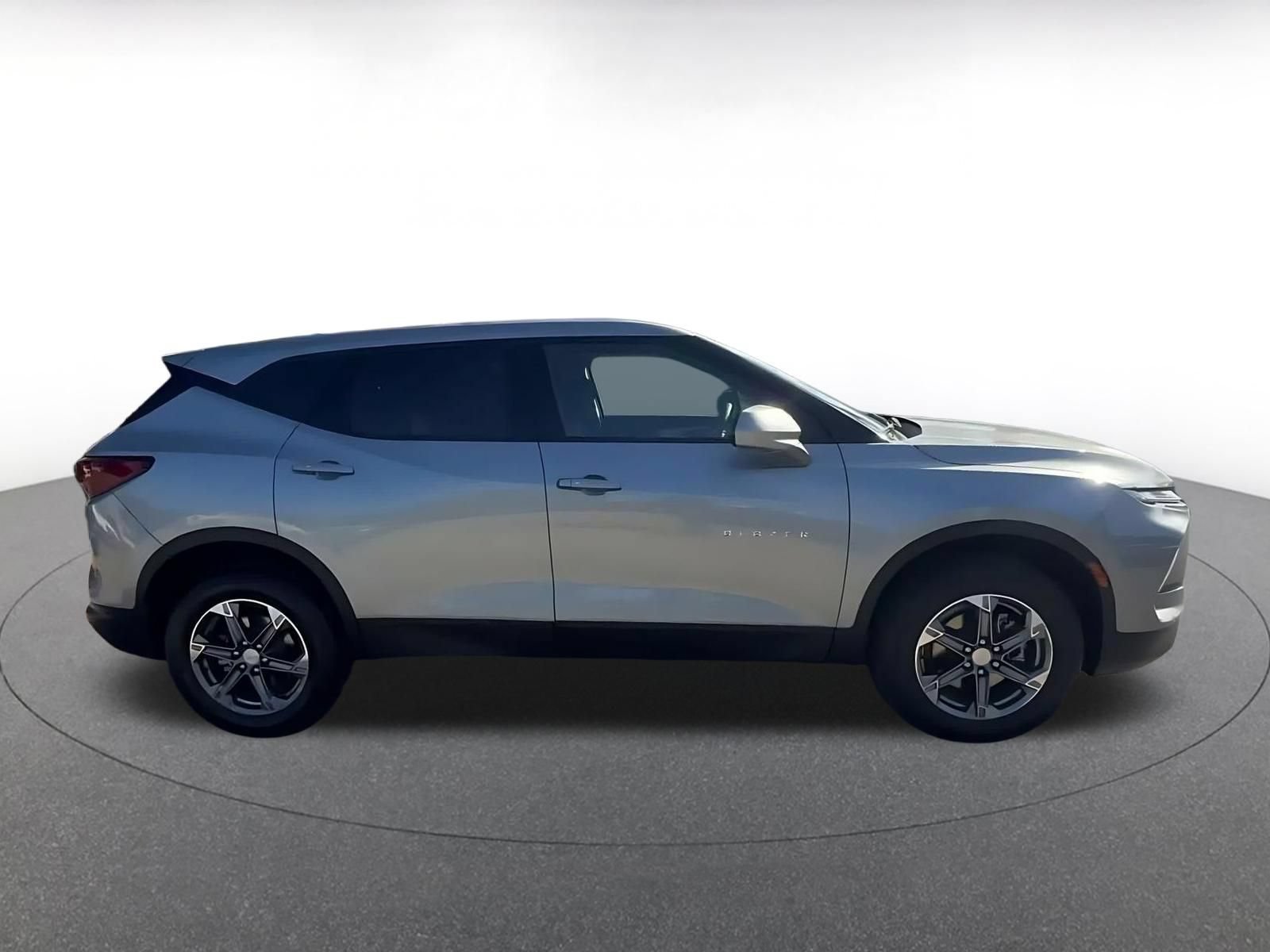 Thumbnail: 2025 Chevrolet Blazer - 15