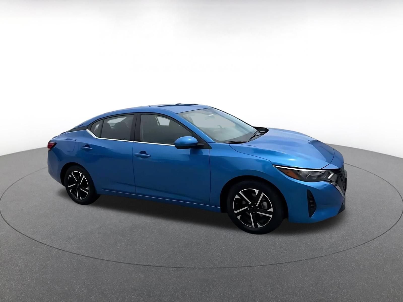 Thumbnail: 2025 Nissan Sentra - 2
