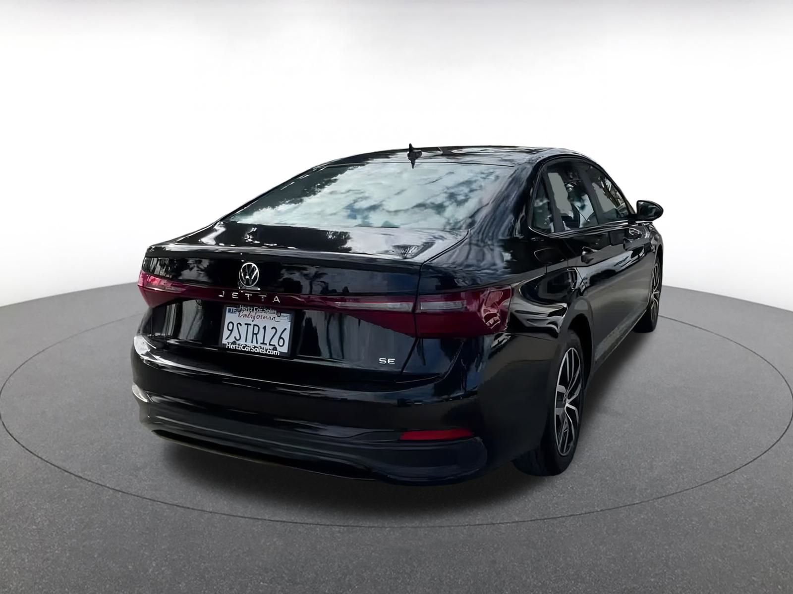 Thumbnail: 2025 Volkswagen Jetta - 14