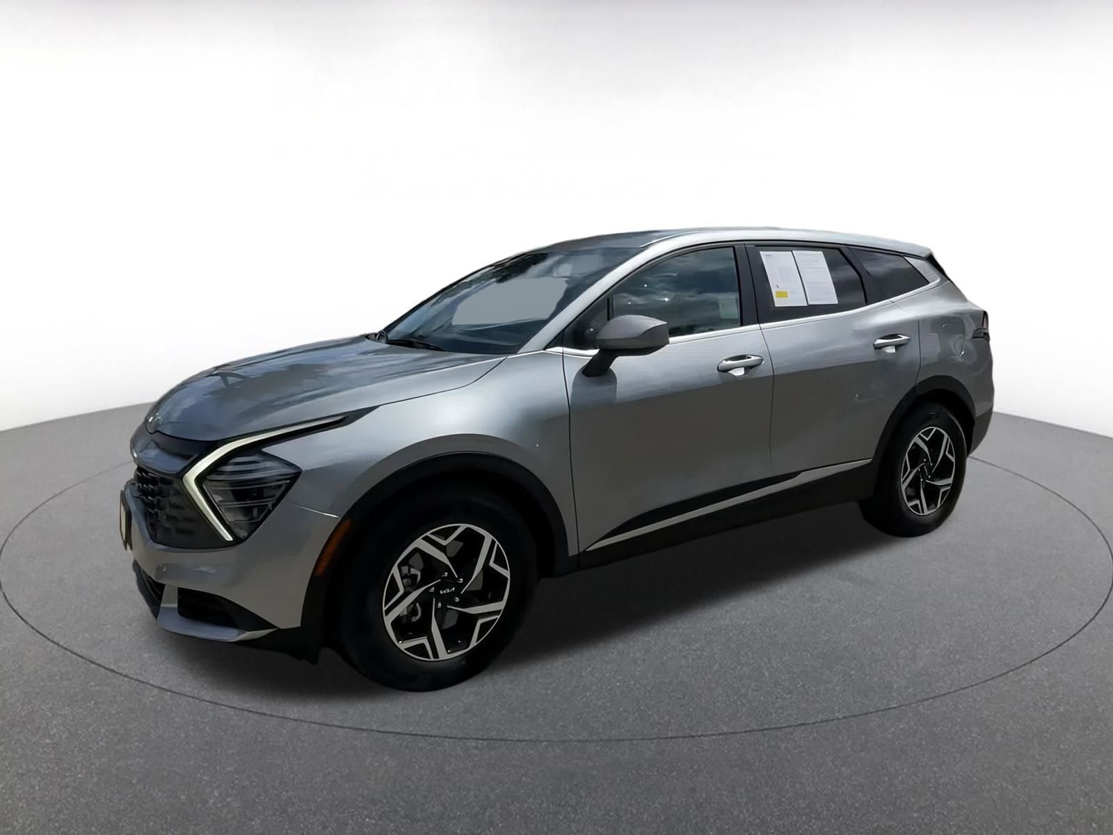 Thumbnail: 2024 Kia Sportage - 8