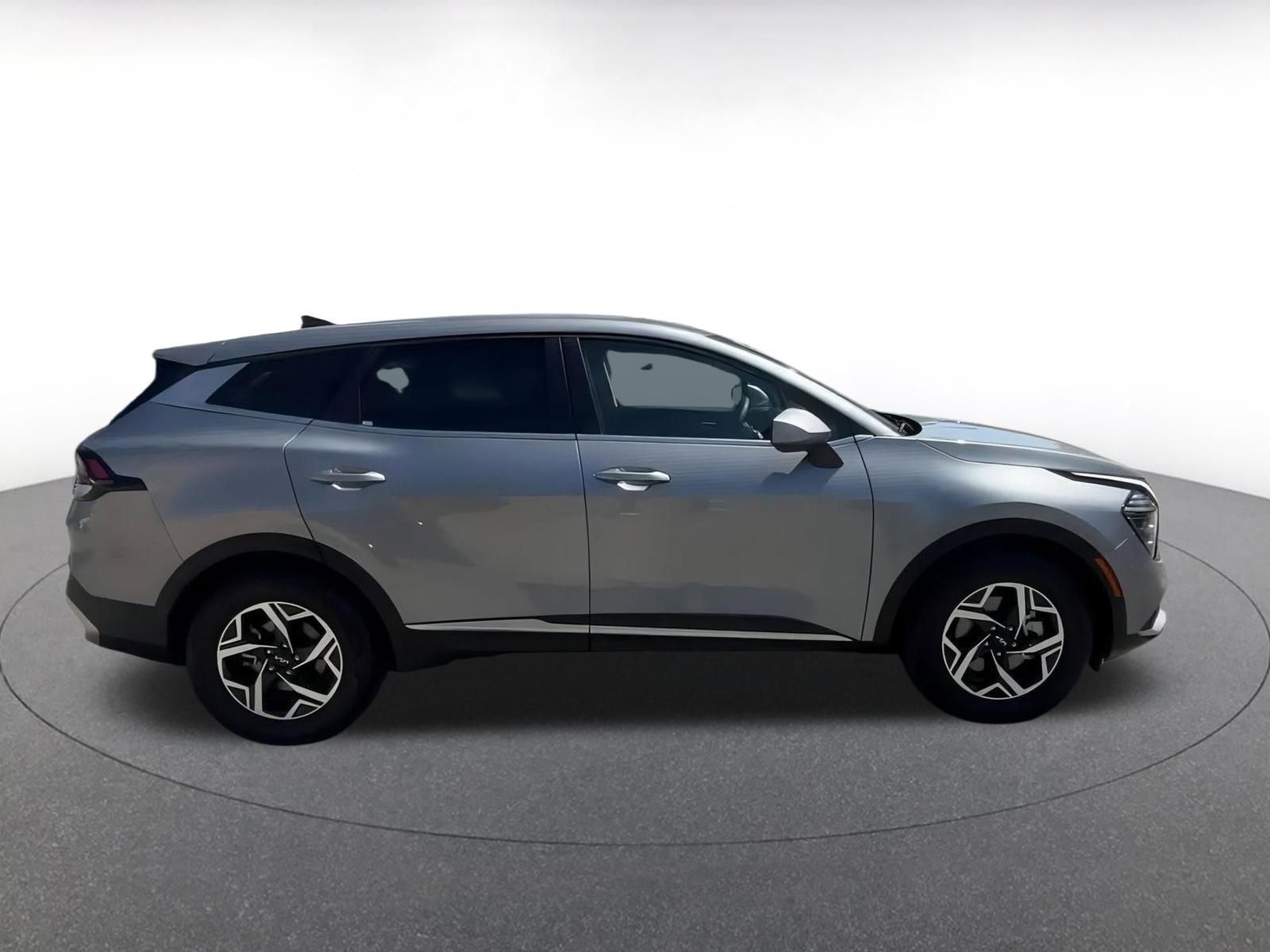 Thumbnail: 2024 Kia Sportage - 16