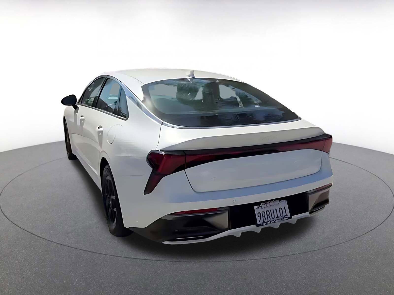 Thumbnail: 2025 Kia K5 - 11