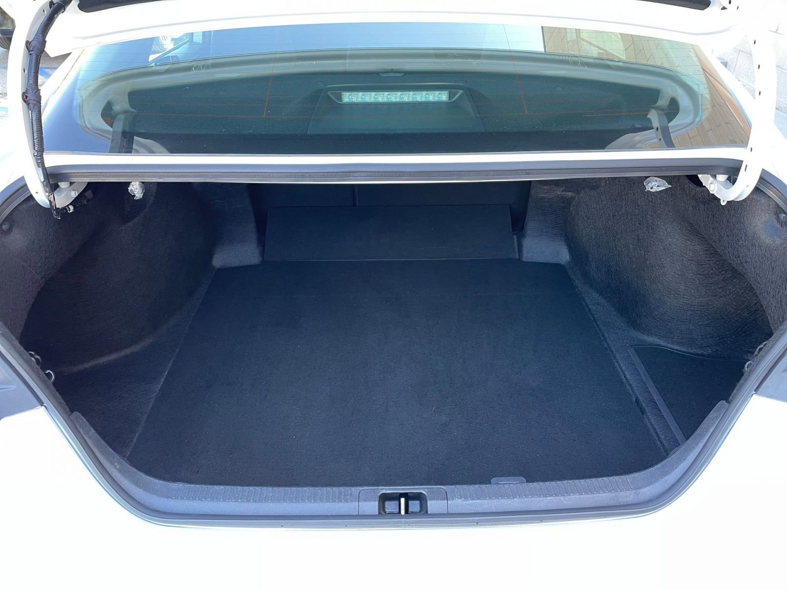 Thumbnail: 2025 Toyota Camry - 31