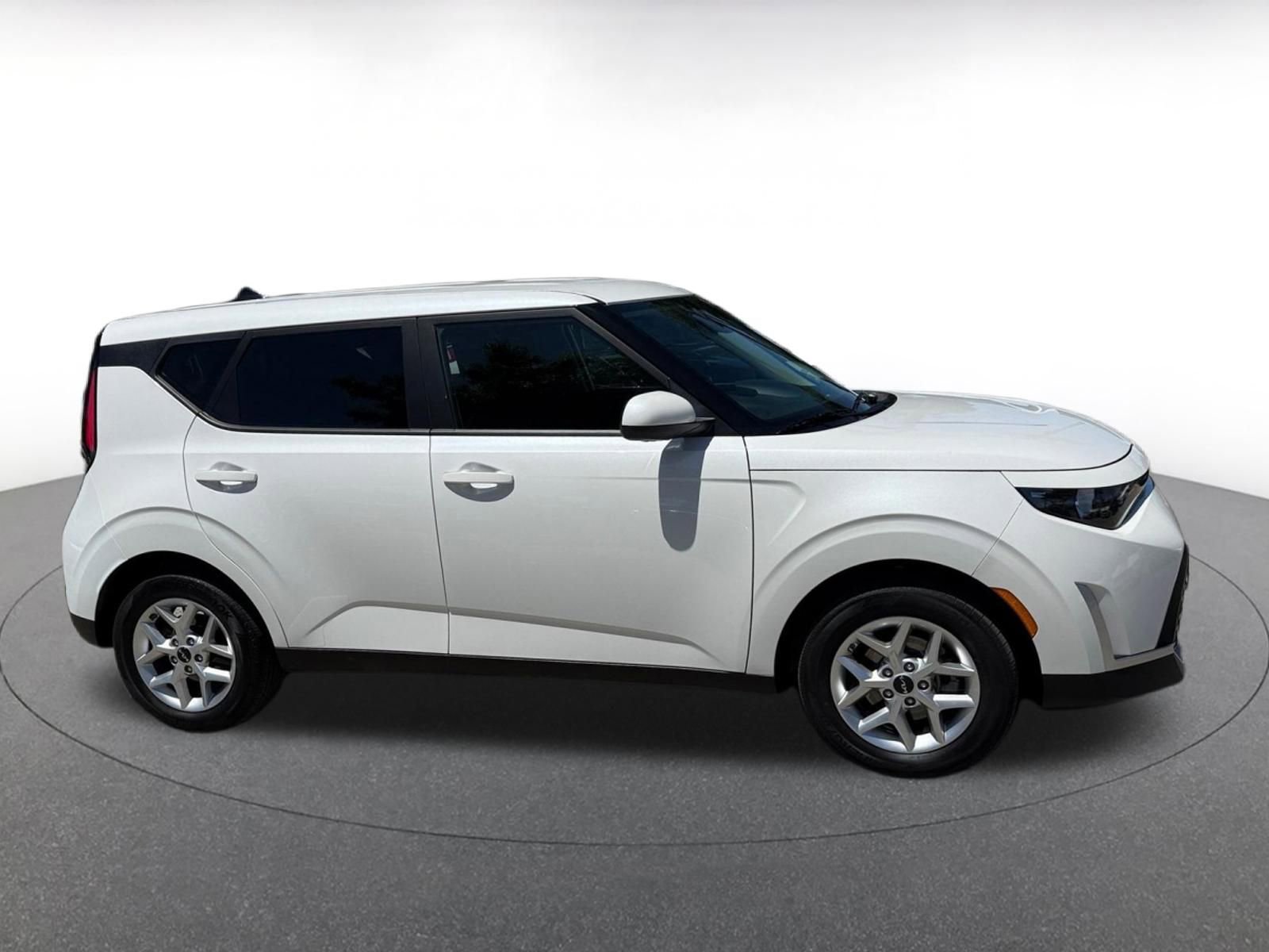 Thumbnail: 2025 Kia Soul - 15