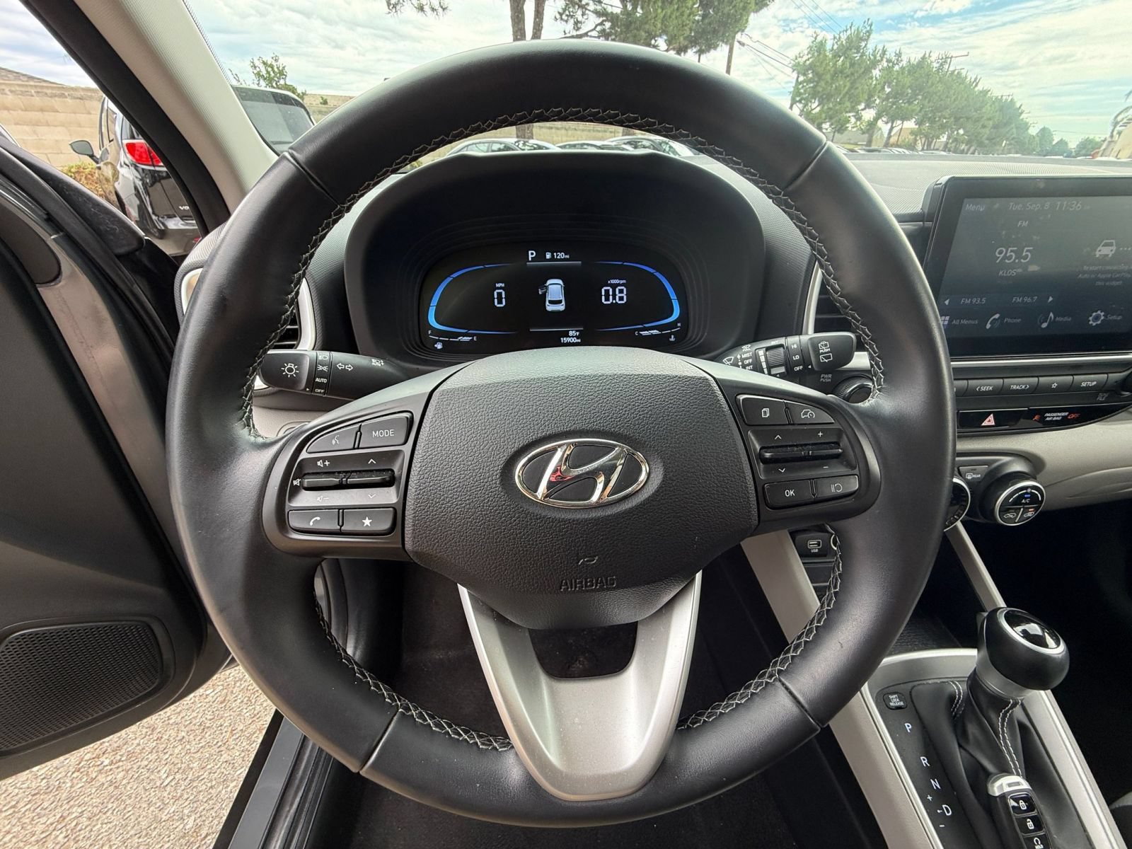 Thumbnail: 2025 Hyundai Venue - 25