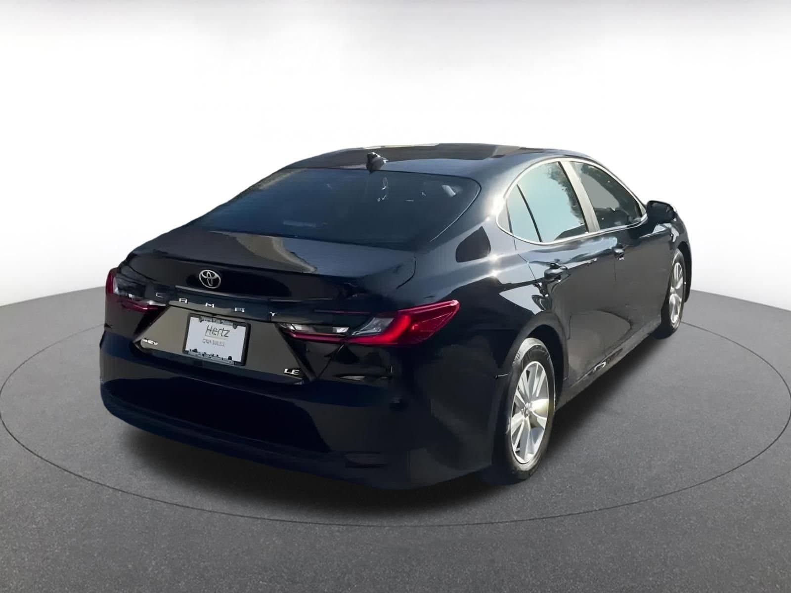 Thumbnail: 2025 Toyota Camry - 14