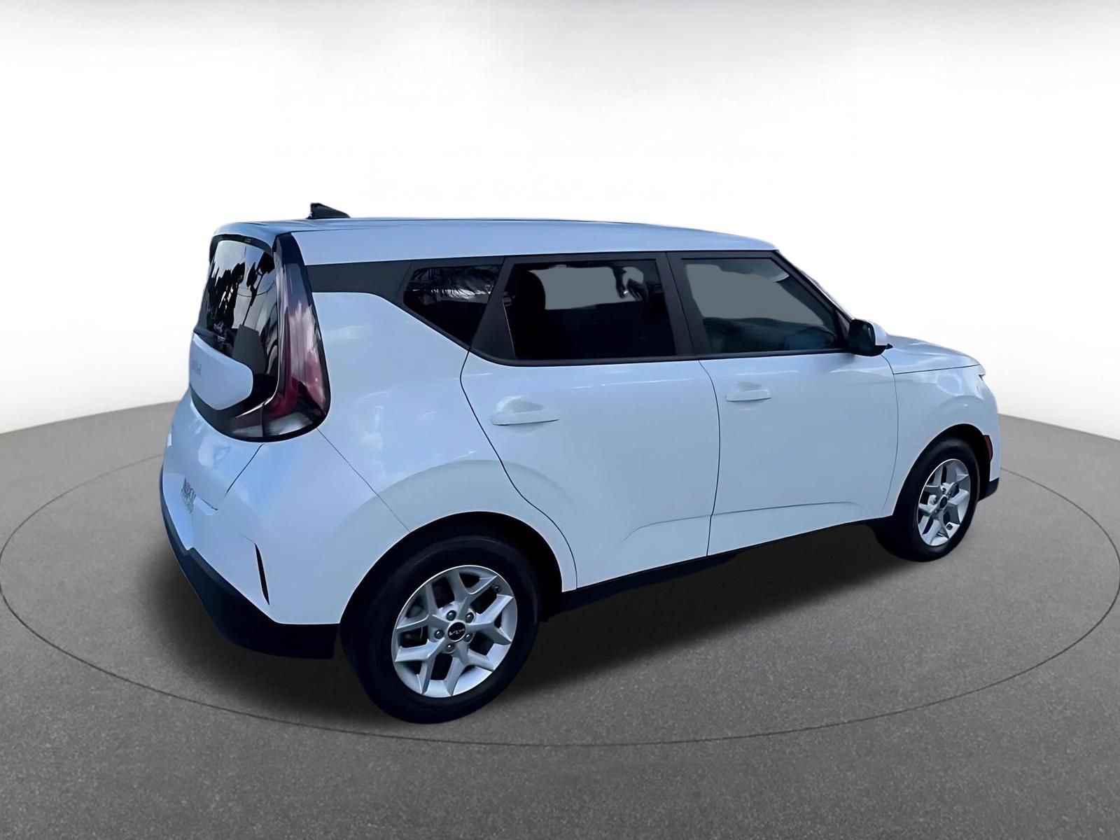 Thumbnail: 2025 Kia Soul - 15