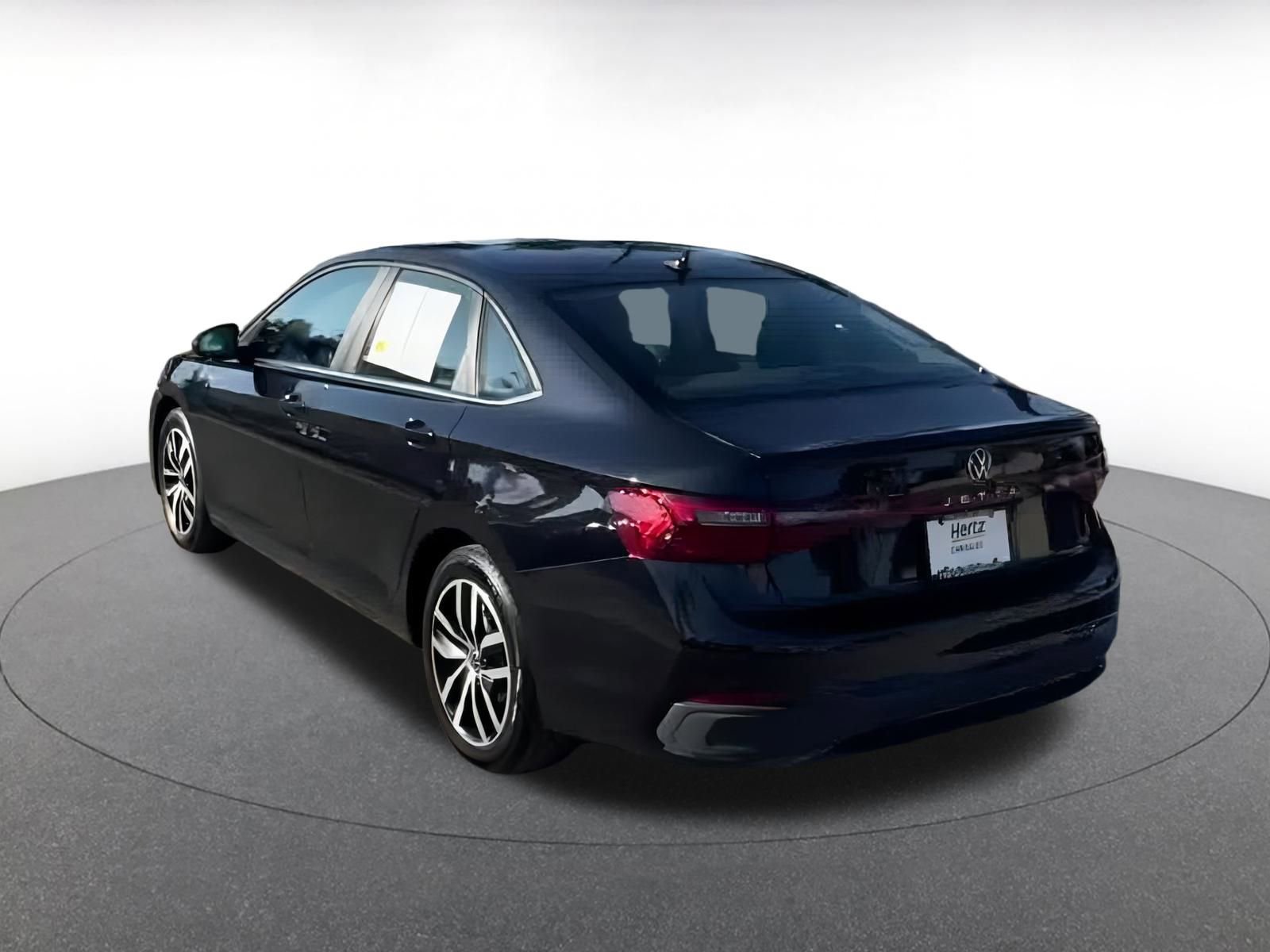 Thumbnail: 2025 Volkswagen Jetta - 10