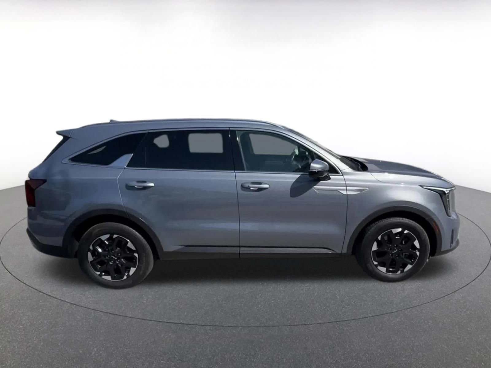 Thumbnail: 2024 Kia Sorento - 16