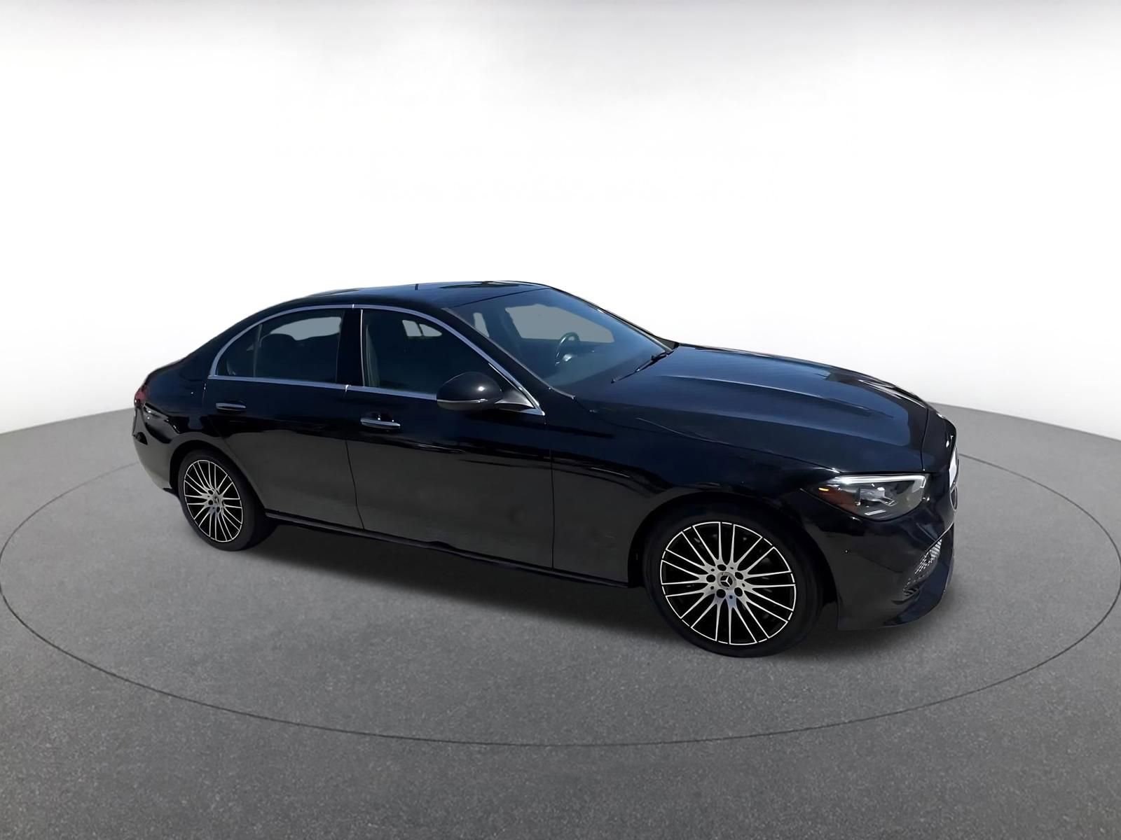 Thumbnail: 2024 Mercedes-Benz C-Class - 2