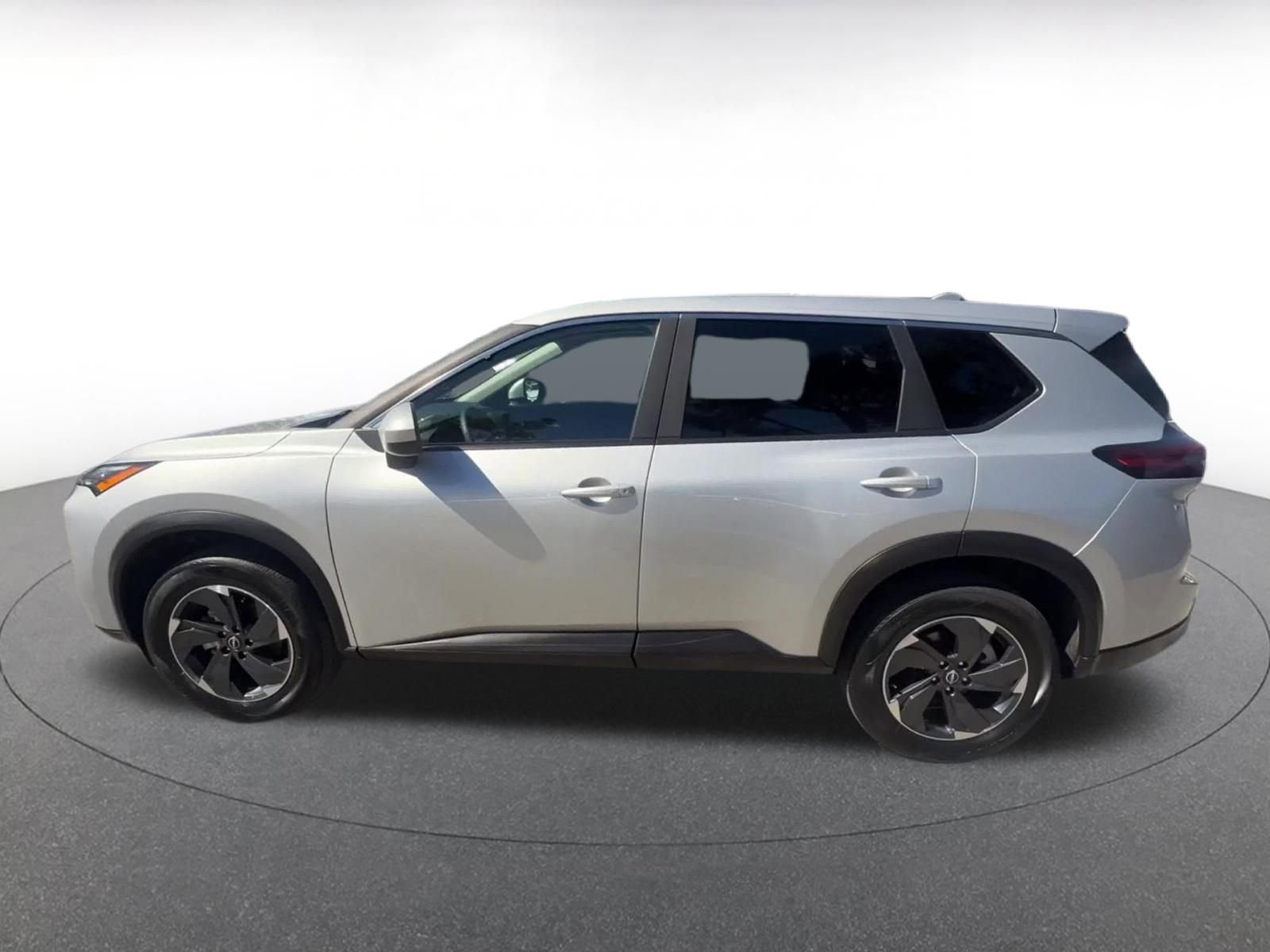 Thumbnail: 2025 Nissan Rogue - 8