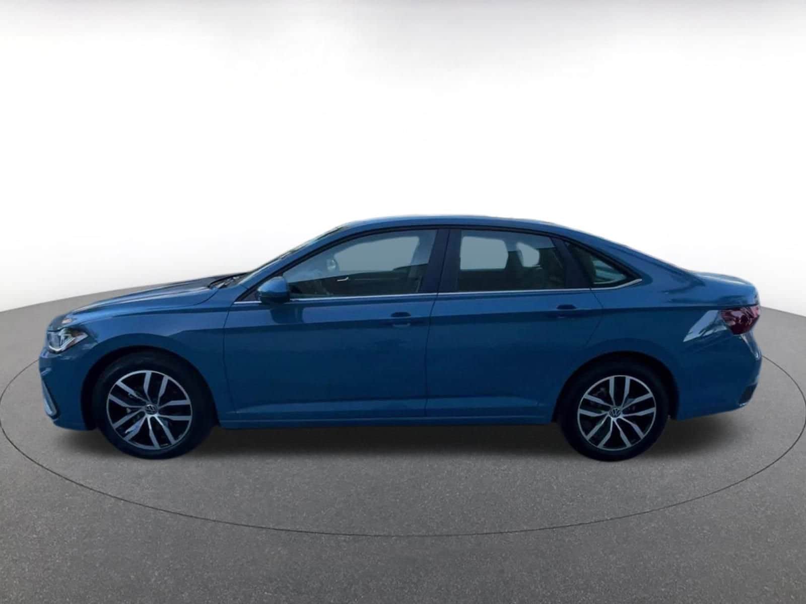 Thumbnail: 2025 Volkswagen Jetta - 9