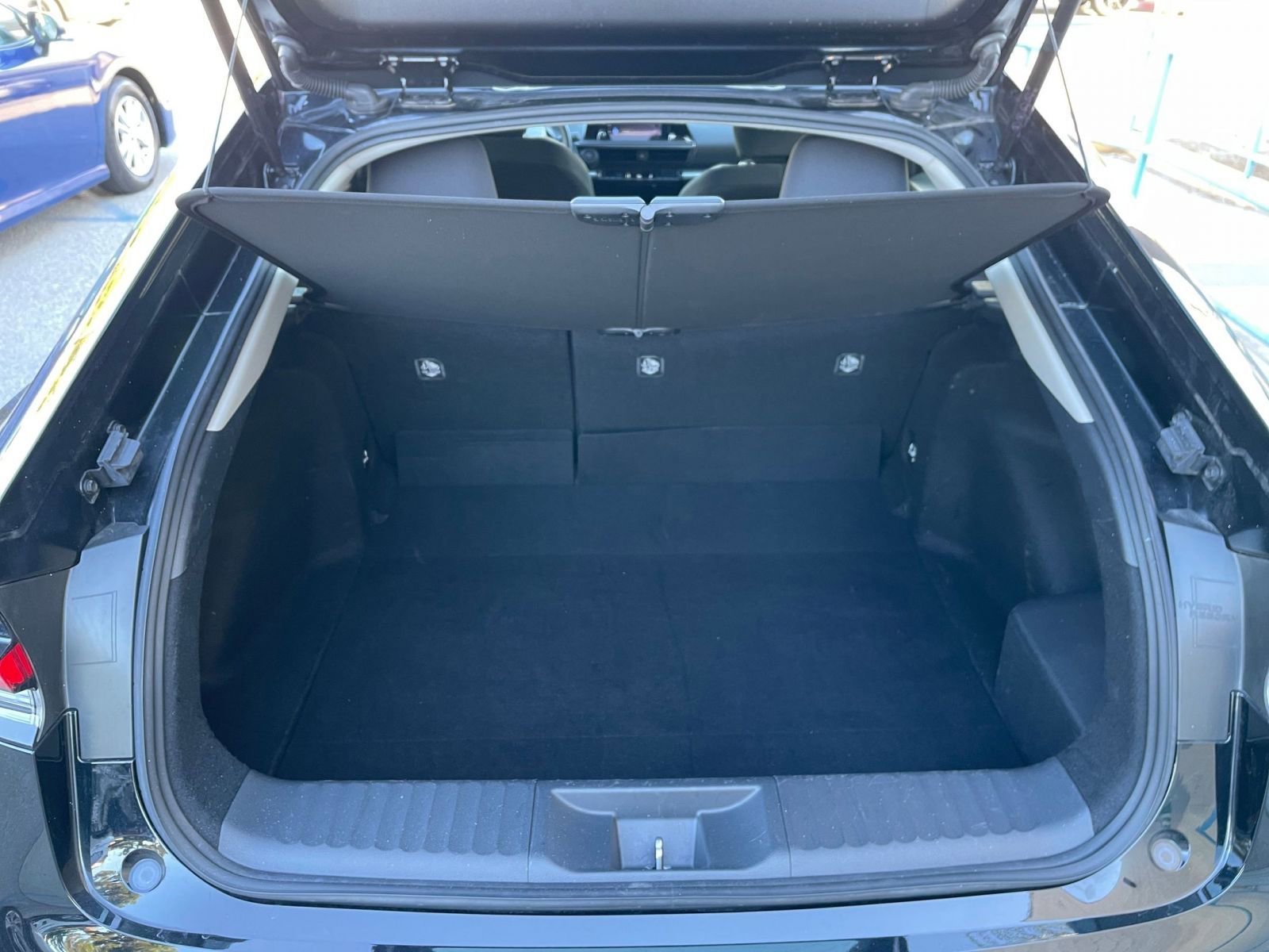 Thumbnail: 2025 Toyota Prius - 31