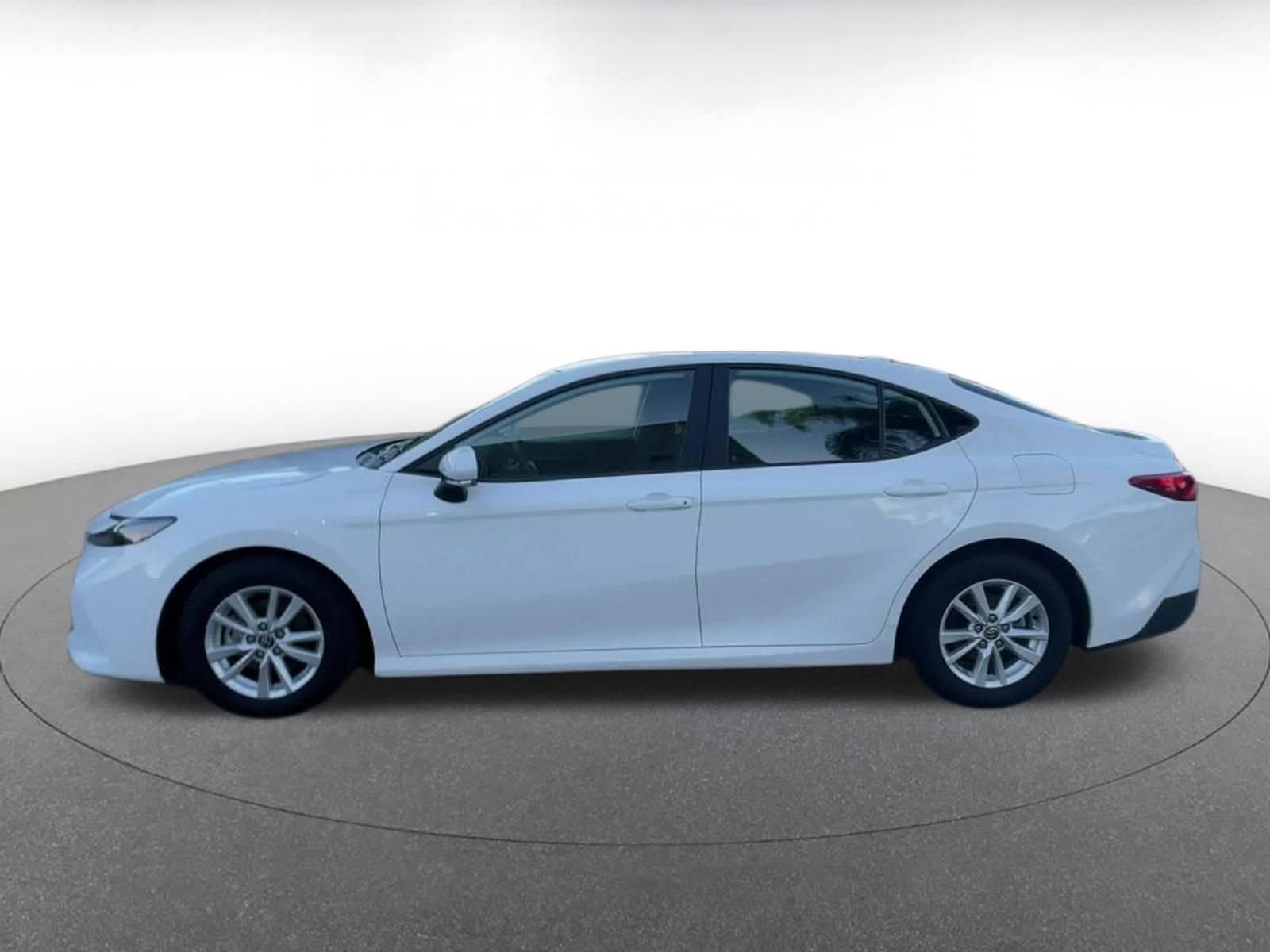 Thumbnail: 2025 Toyota Camry - 9