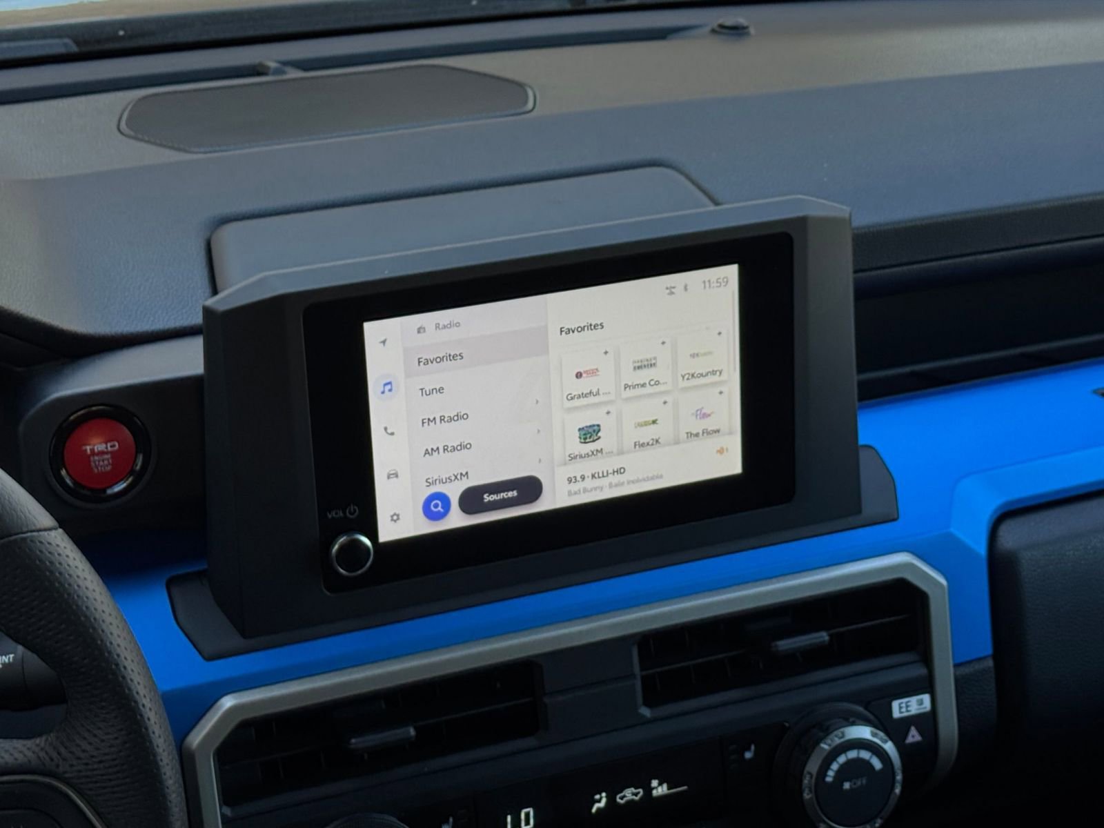 Thumbnail: 2025 Toyota Tacoma - 17