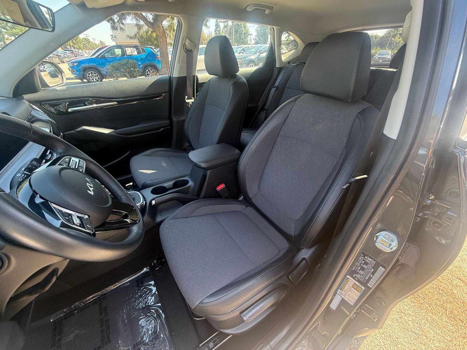 Thumbnail: 2025 Kia Seltos - 33