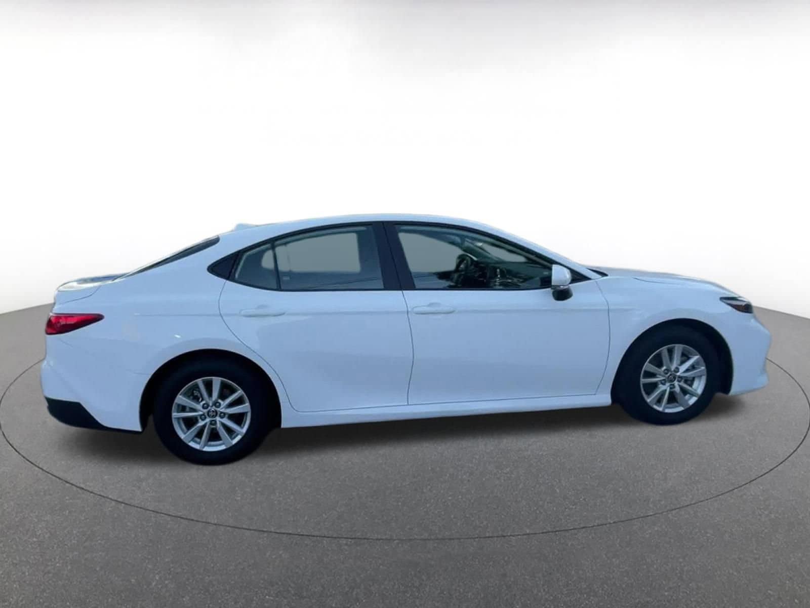 Thumbnail: 2025 Toyota Camry - 16