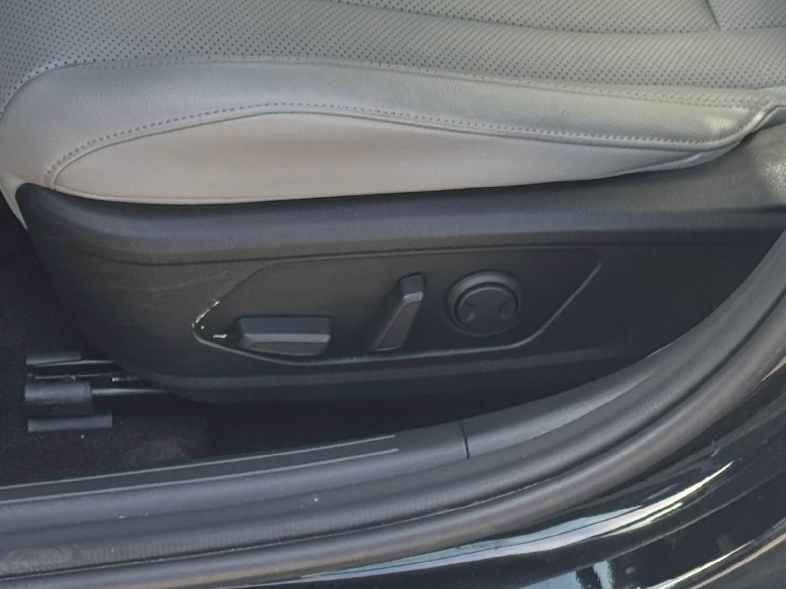 Thumbnail: 2025 Hyundai Elantra - 23