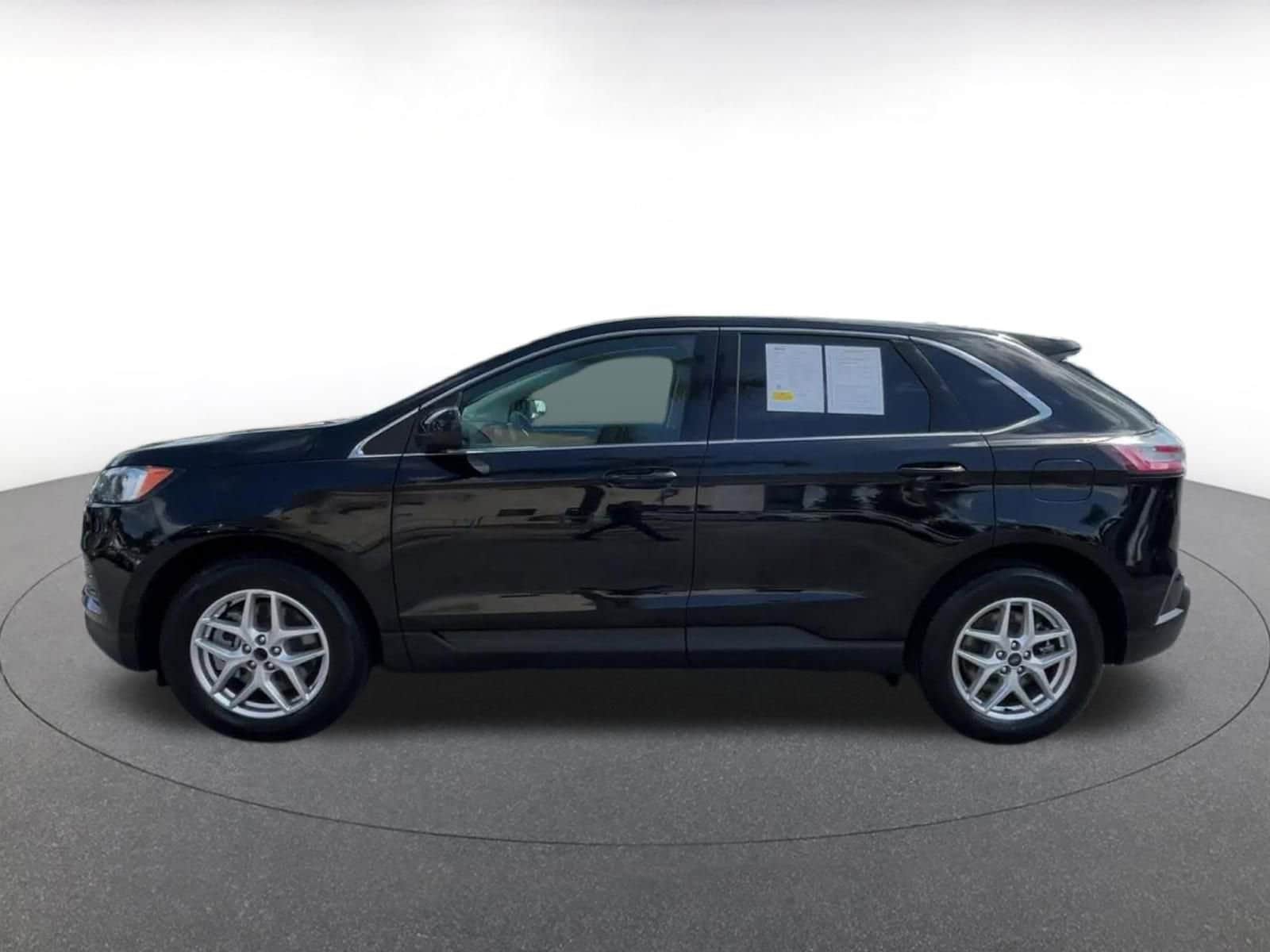 2024 Ford Edge SEL 8