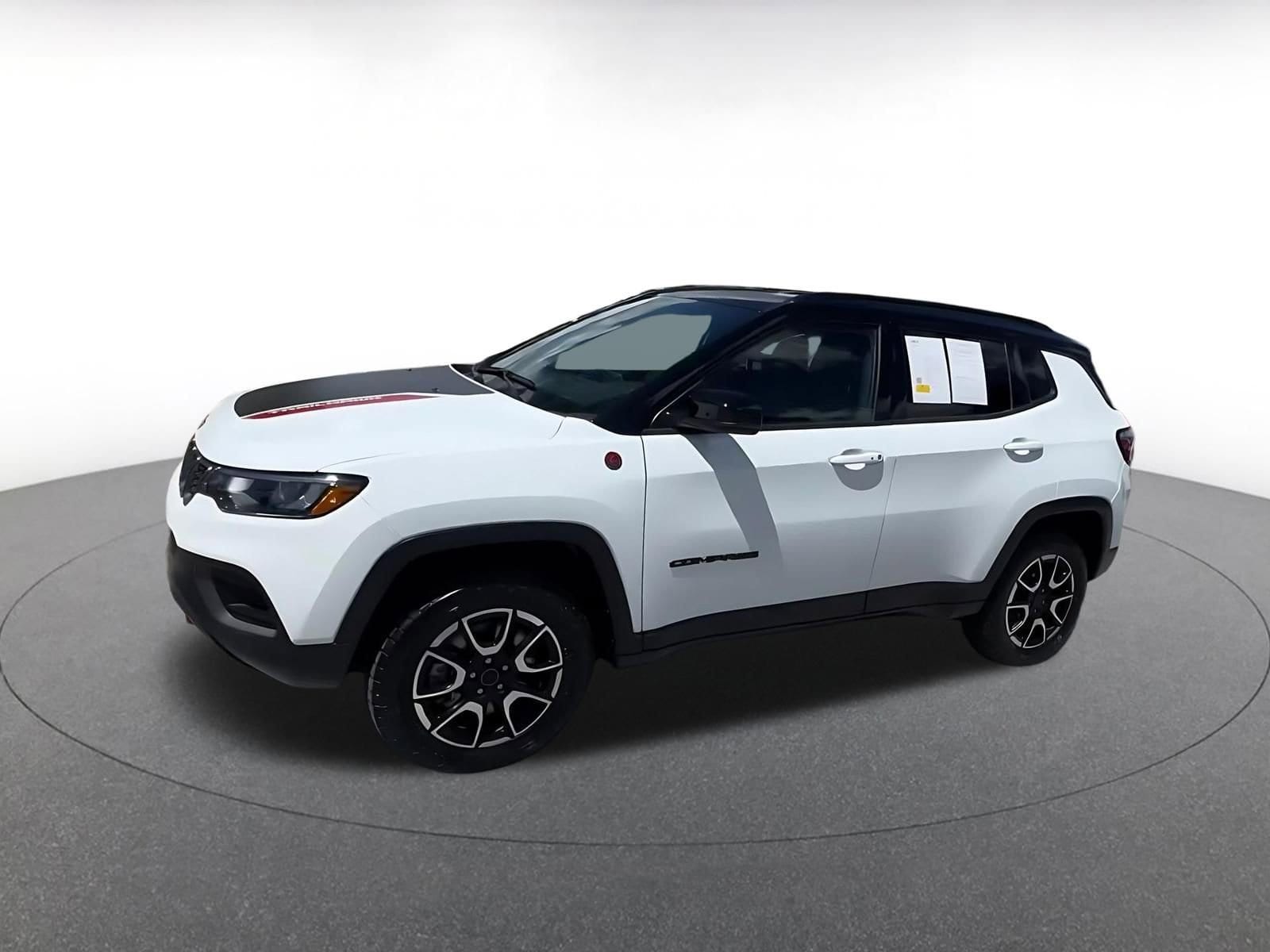 Thumbnail: 2025 Jeep Compass - 8