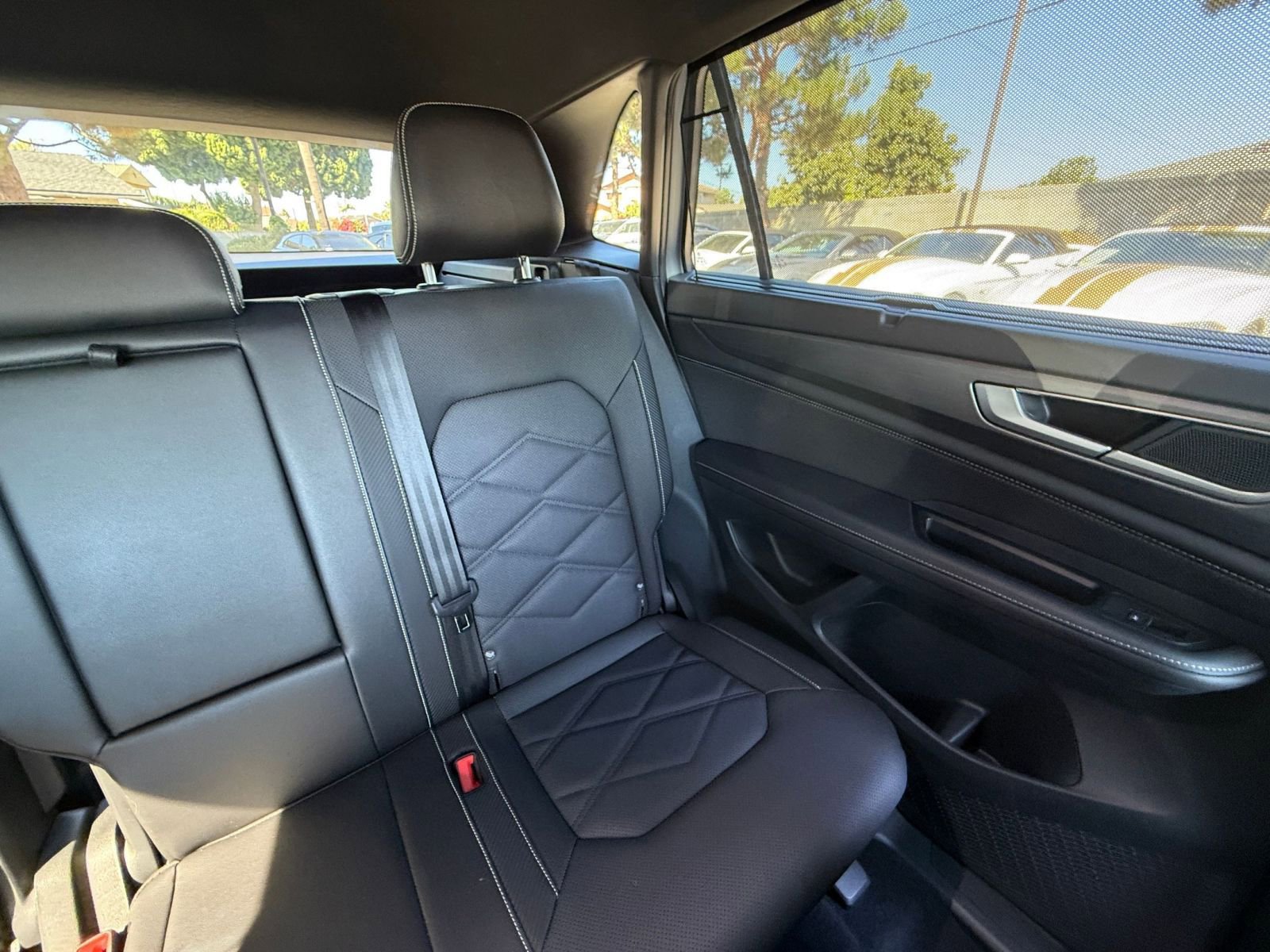 Thumbnail: 2025 Volkswagen Atlas - 33