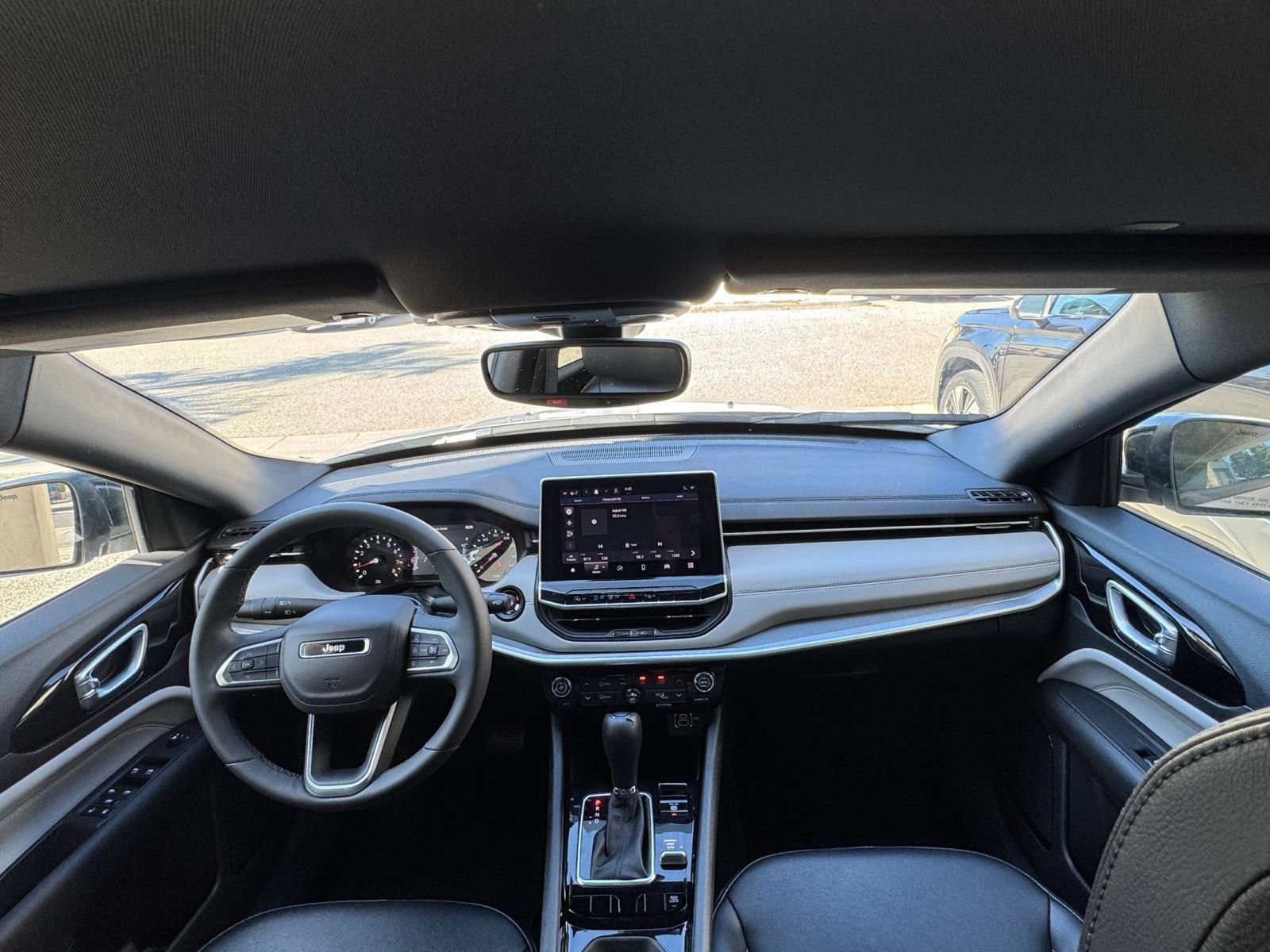Thumbnail: 2025 Jeep Compass - 34