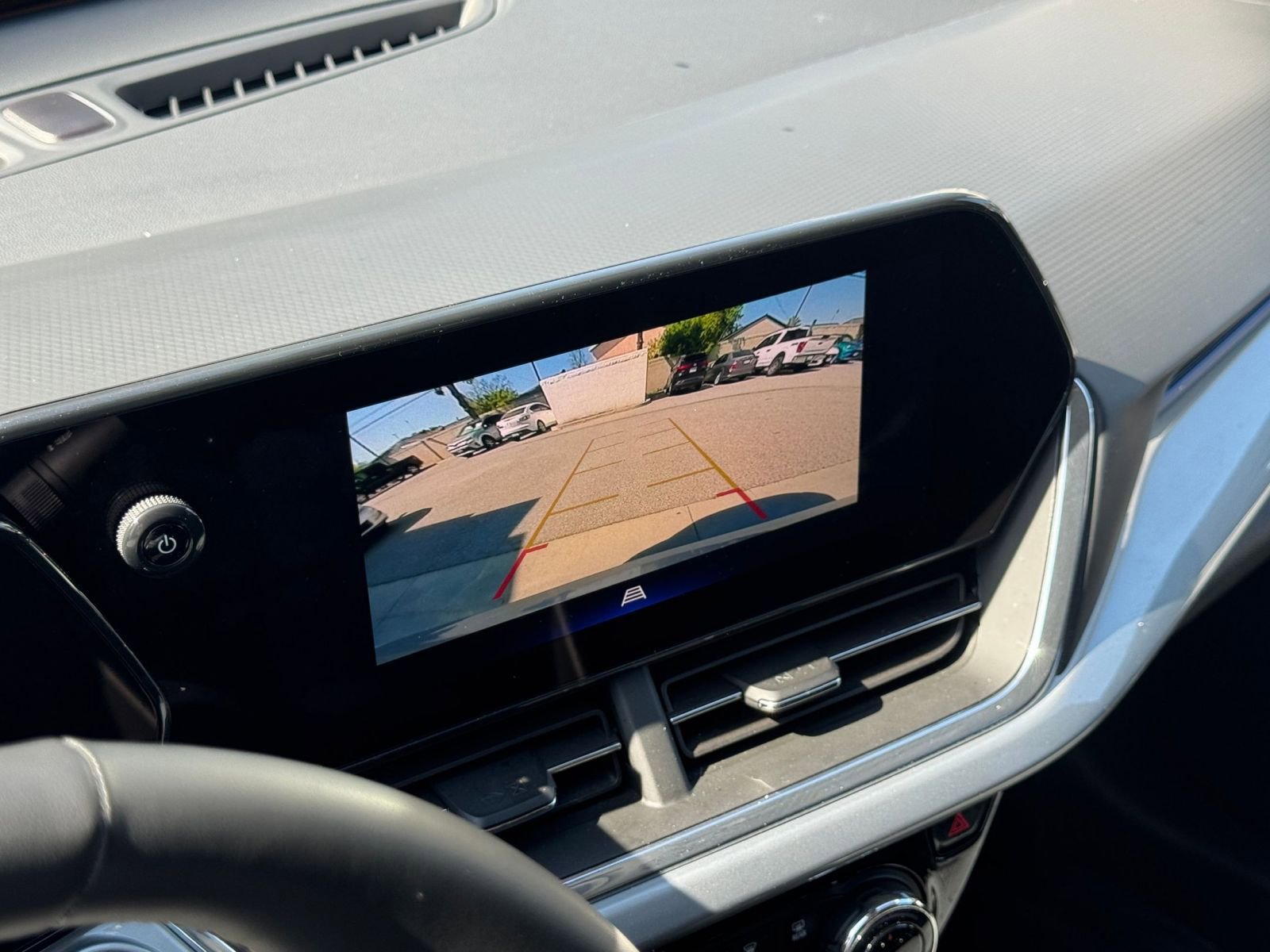 Thumbnail: 2025 Chevrolet Trax - 23