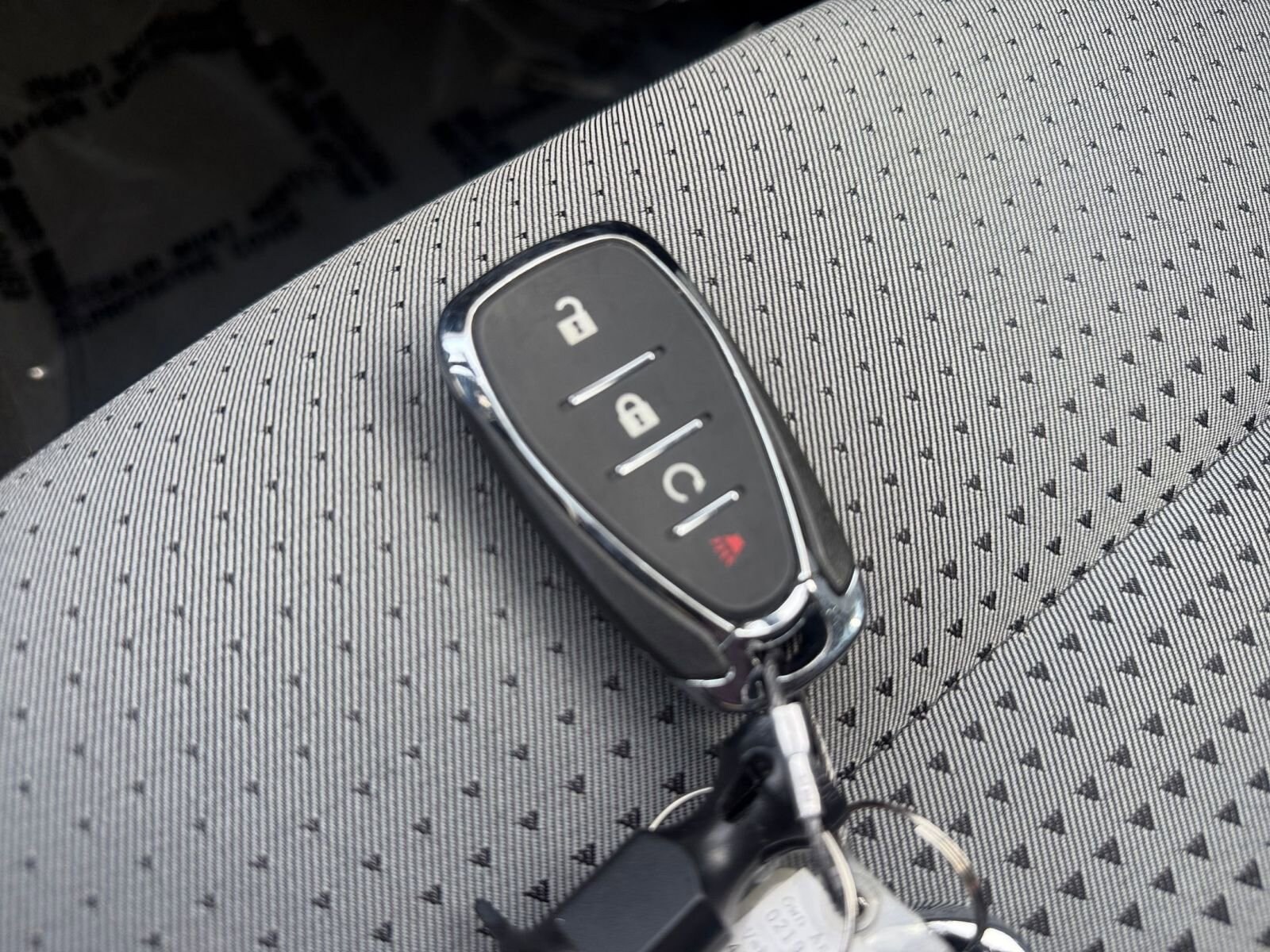 Thumbnail: 2025 Chevrolet Trax - 22