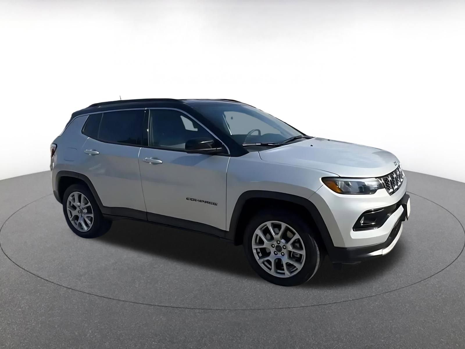 Thumbnail: 2025 Jeep Compass - 2