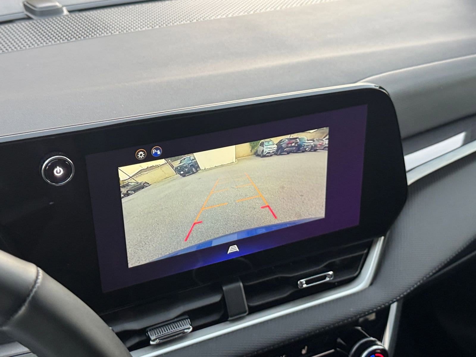 Thumbnail: 2025 Chevrolet Equinox - 17