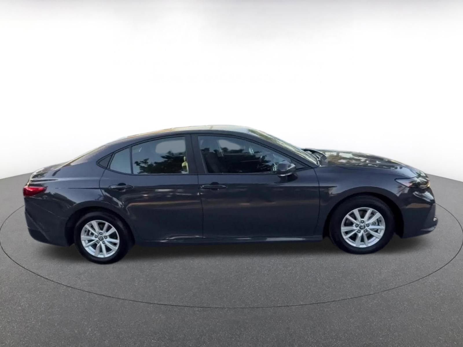 Thumbnail: 2025 Toyota Camry - 16