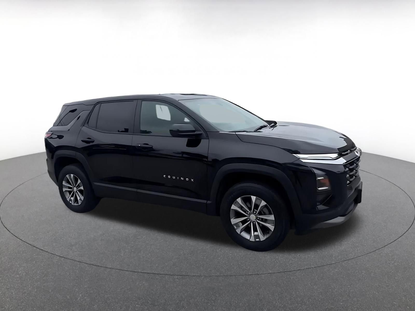 Thumbnail: 2025 Chevrolet Equinox - 2