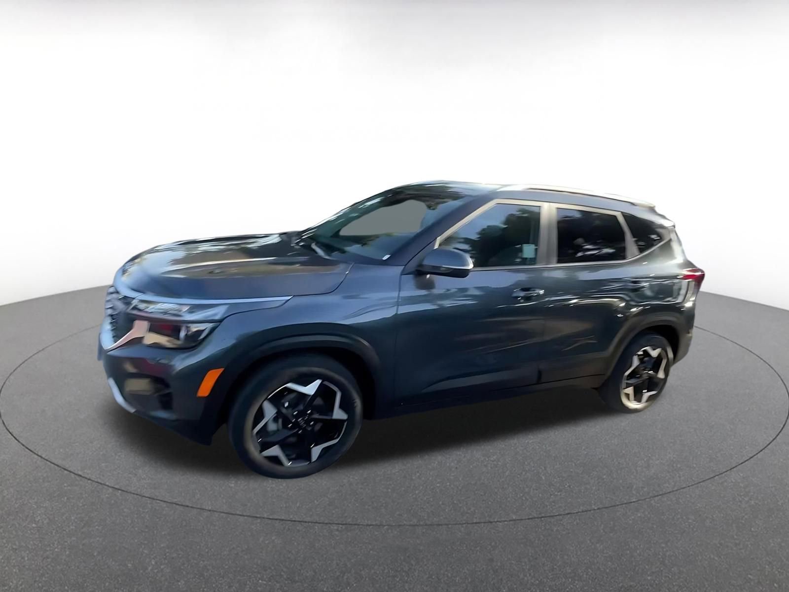 Thumbnail: 2025 Kia Seltos - 8